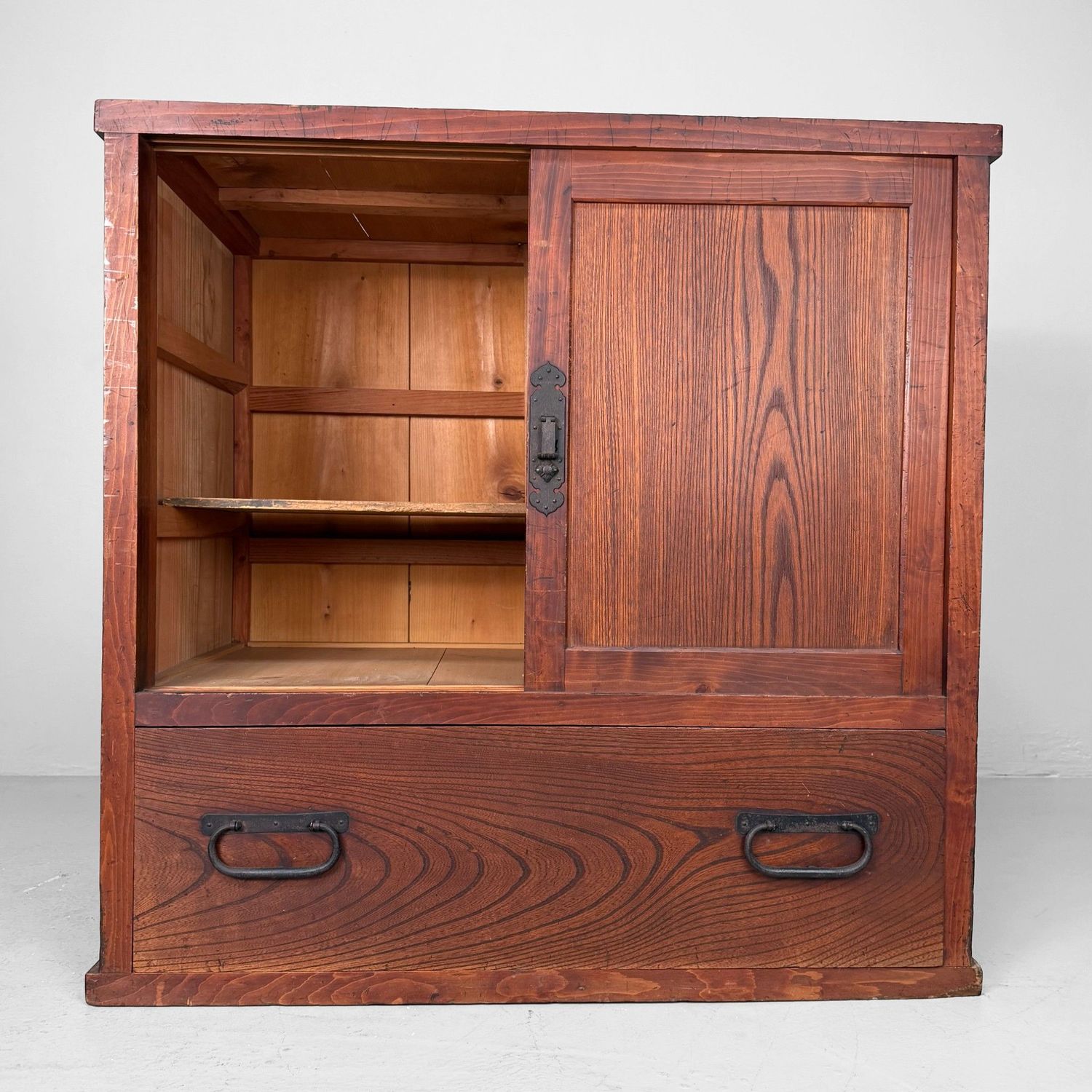 Japanse Tansu, Opbergmeubel met Schuifdeuren en Lade, 1910s