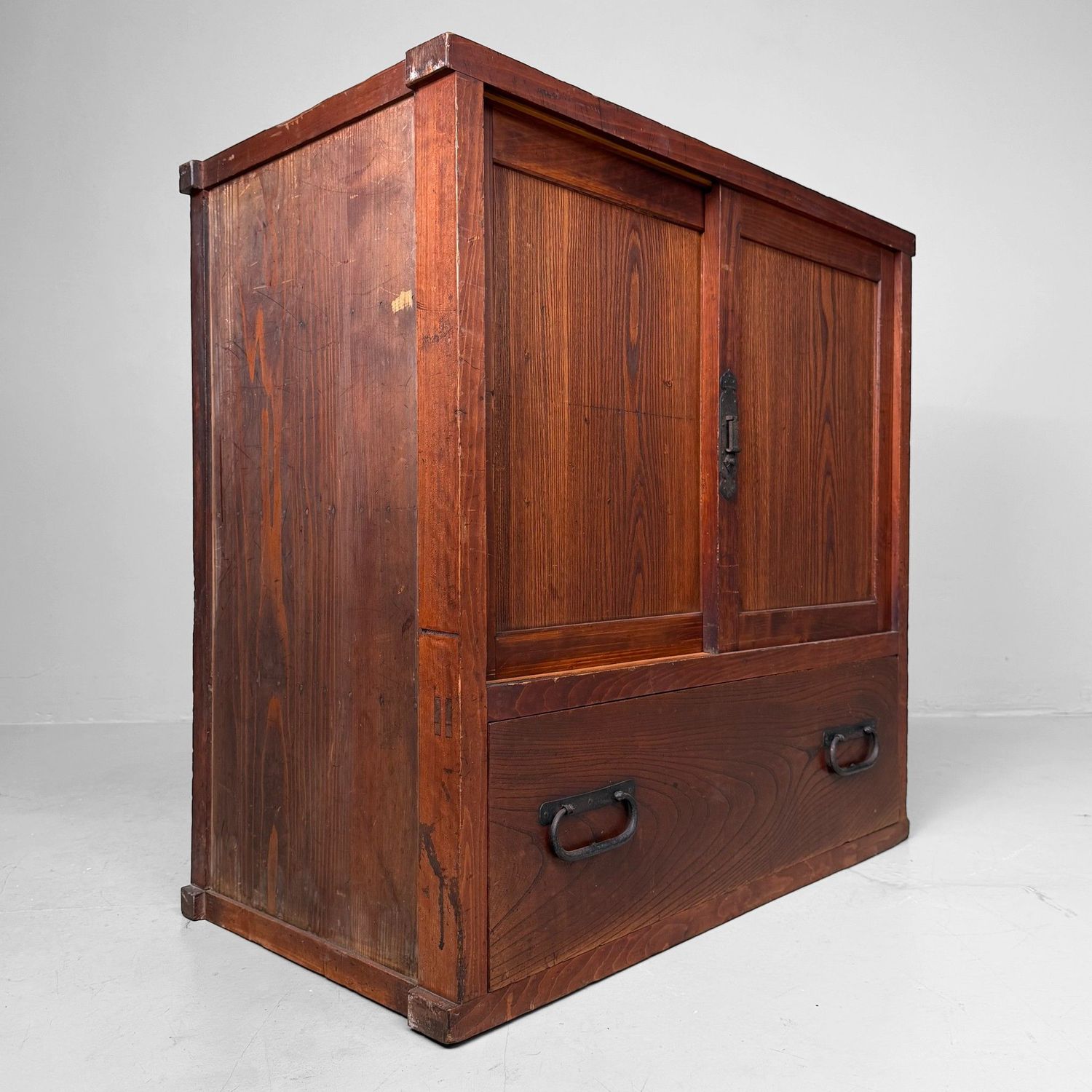 Japanse Tansu, Opbergmeubel met Schuifdeuren en Lade, 1910s