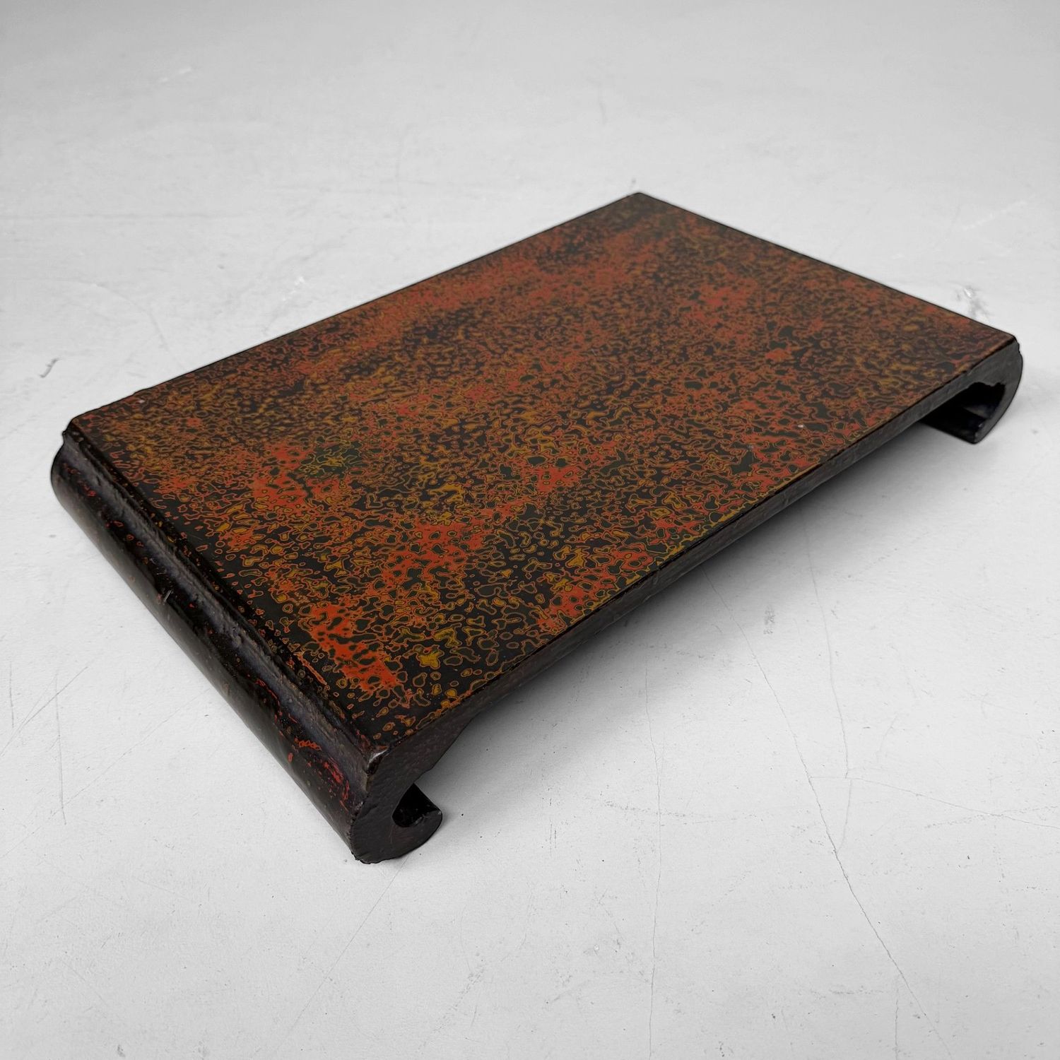 Japans Gelakt Display Tafeltje, Koita, Tsugaru-nuri, 1920s