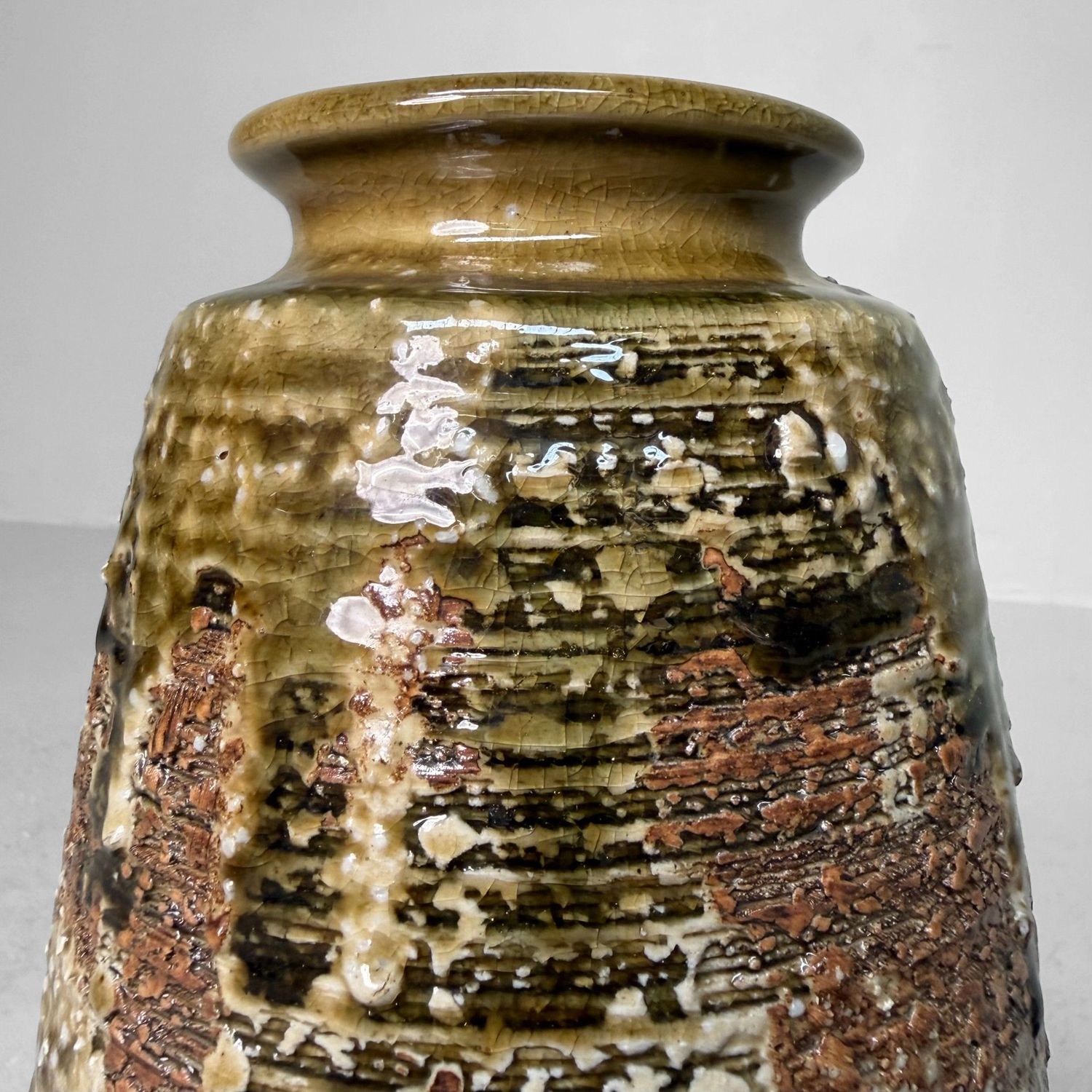 Japanese Shigaraki Ikebana Vase, 1960s