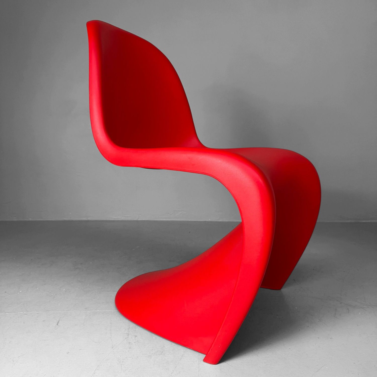 Vitra Panton Design Chair, 2017 Vitra Panton Design Chair, 2017