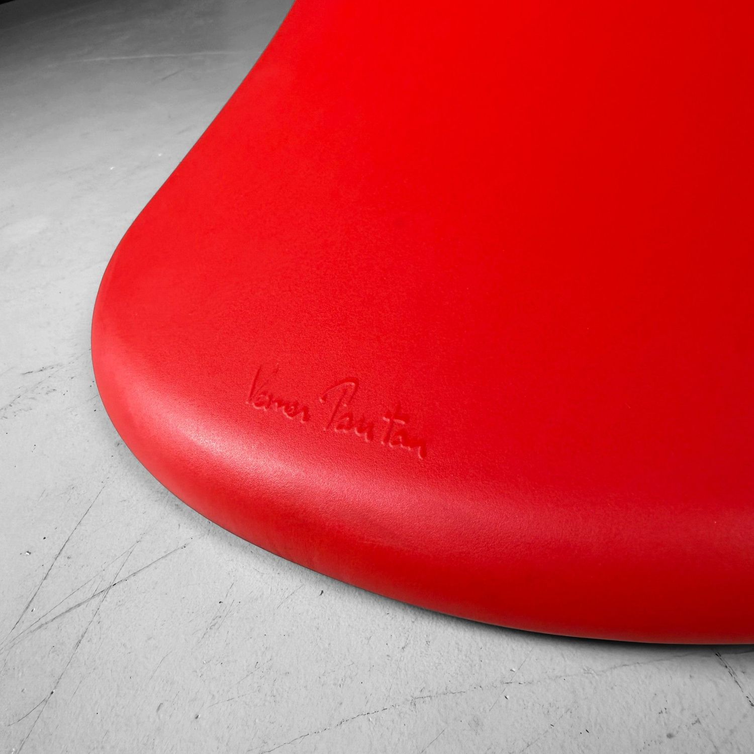 Vitra Panton Design Chair, 2017 Vitra Panton Design Chair, 2017