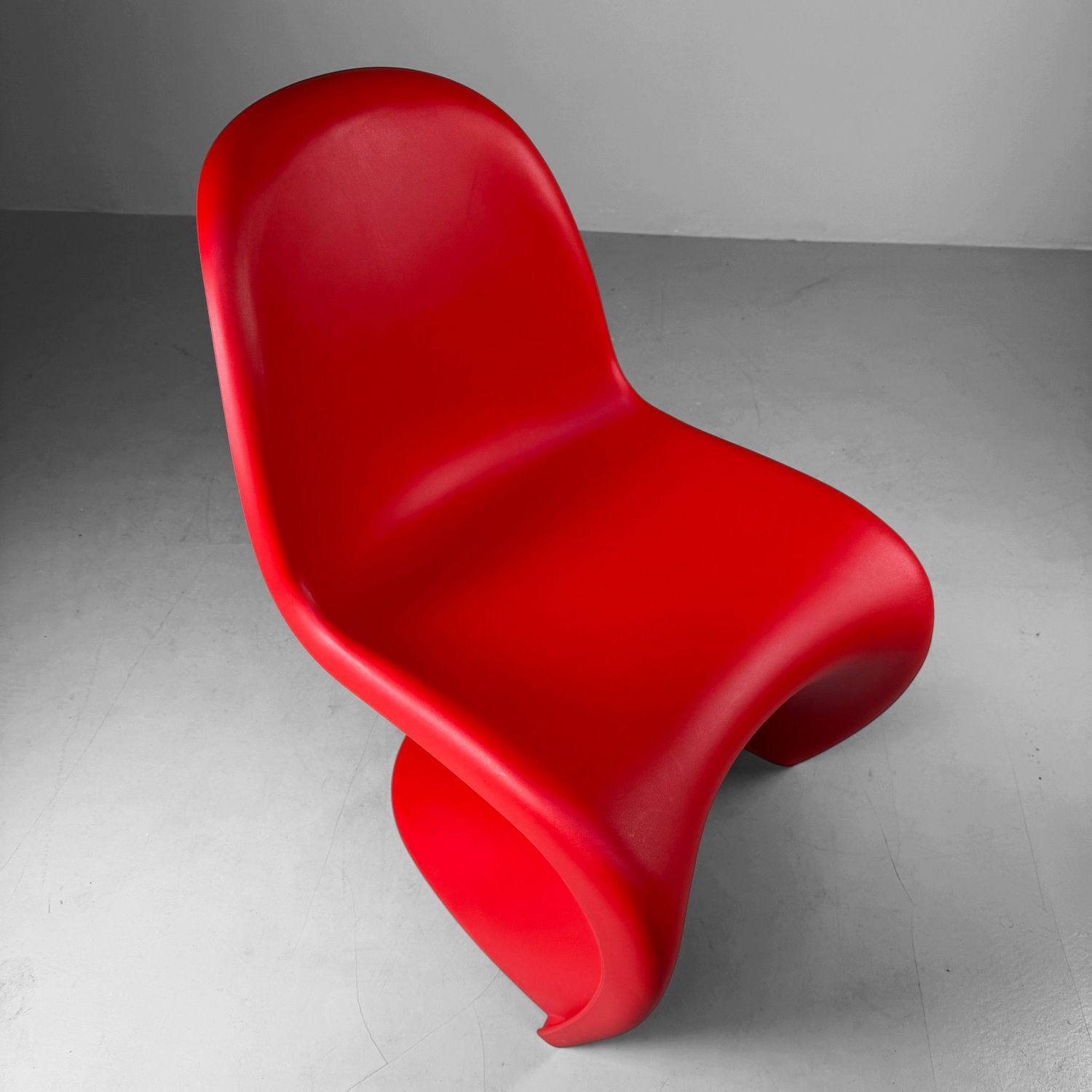 Vitra Panton Design Chair, 2017 Vitra Panton Design Chair, 2017