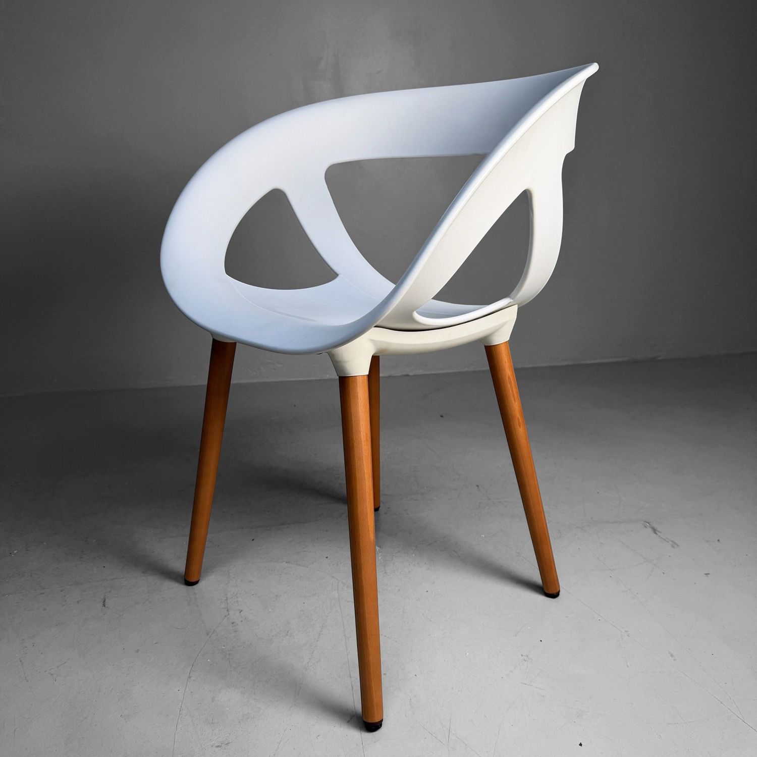 ​Gaber “Moema BL” Shellchair, Italië, 2010s