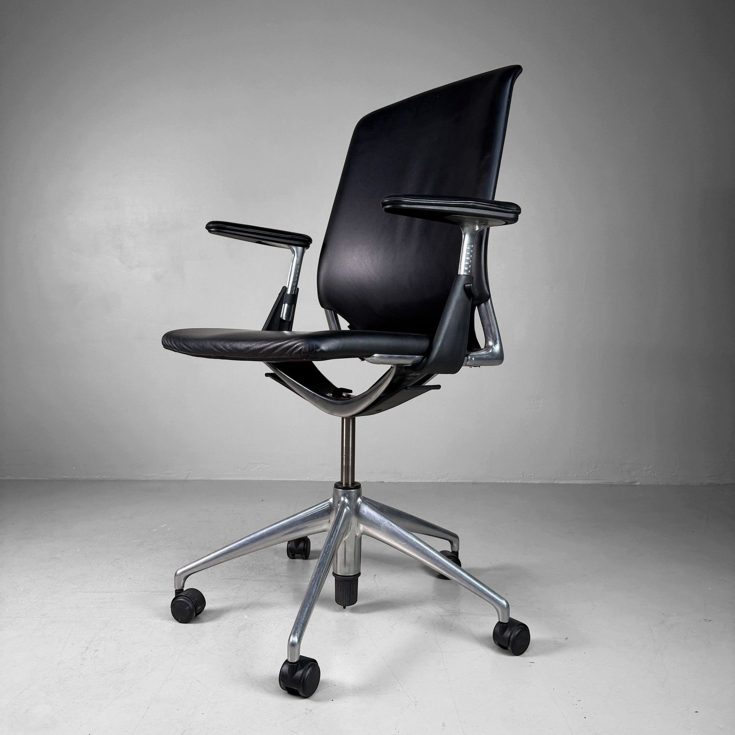 Vitra “Meda Chair” Office Chair by Alberto Meda, Switzerland, 1996