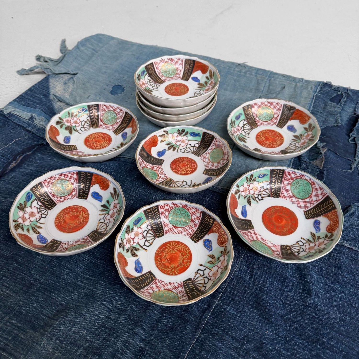 Set Antieke Imari Porseleinen Dessertbordjes, Japan, 1910s