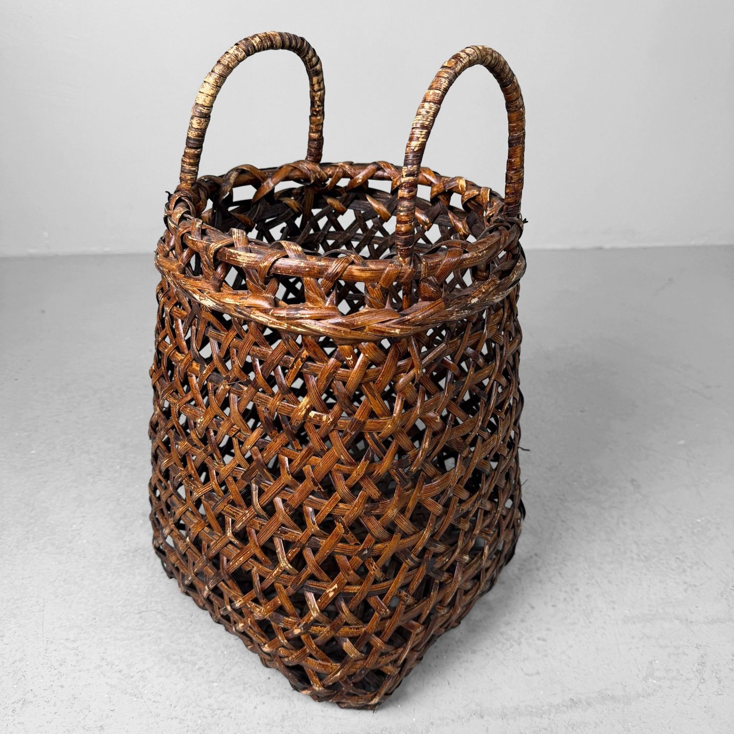 Decoratieve Japanse Bamboemand – Hanakago voor Ikebana, 1940s