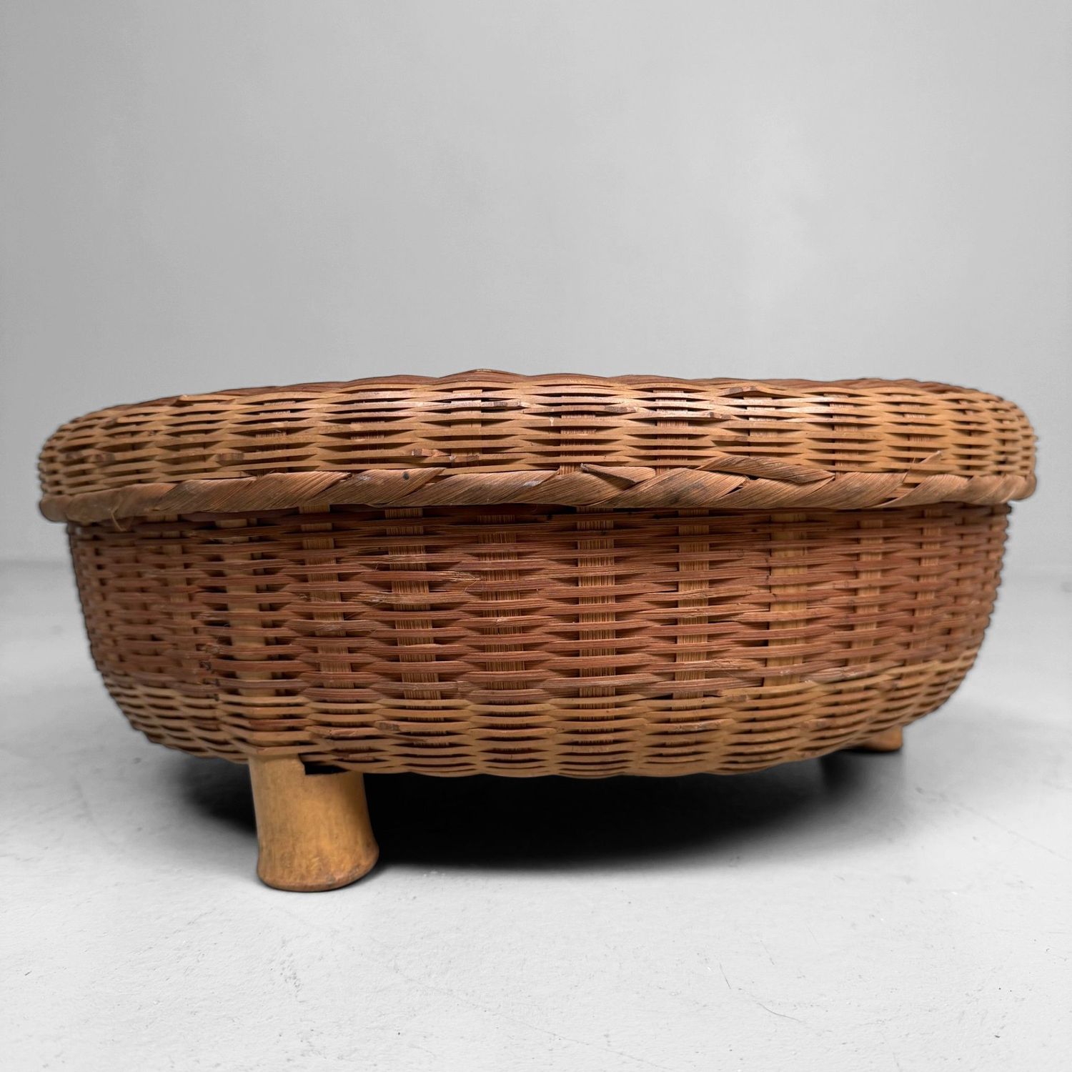 Japanse Matsuura-mand met Deksel, Bamboe Vlechtwerk, 1950s