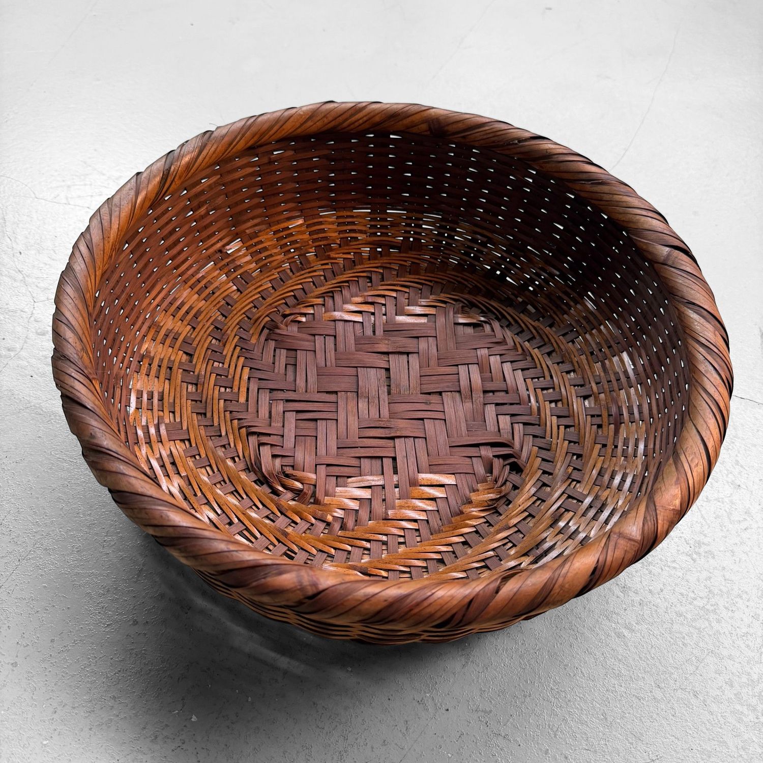 Traditionele ​Japanse Handgevlochten Bamboemand, 1960s