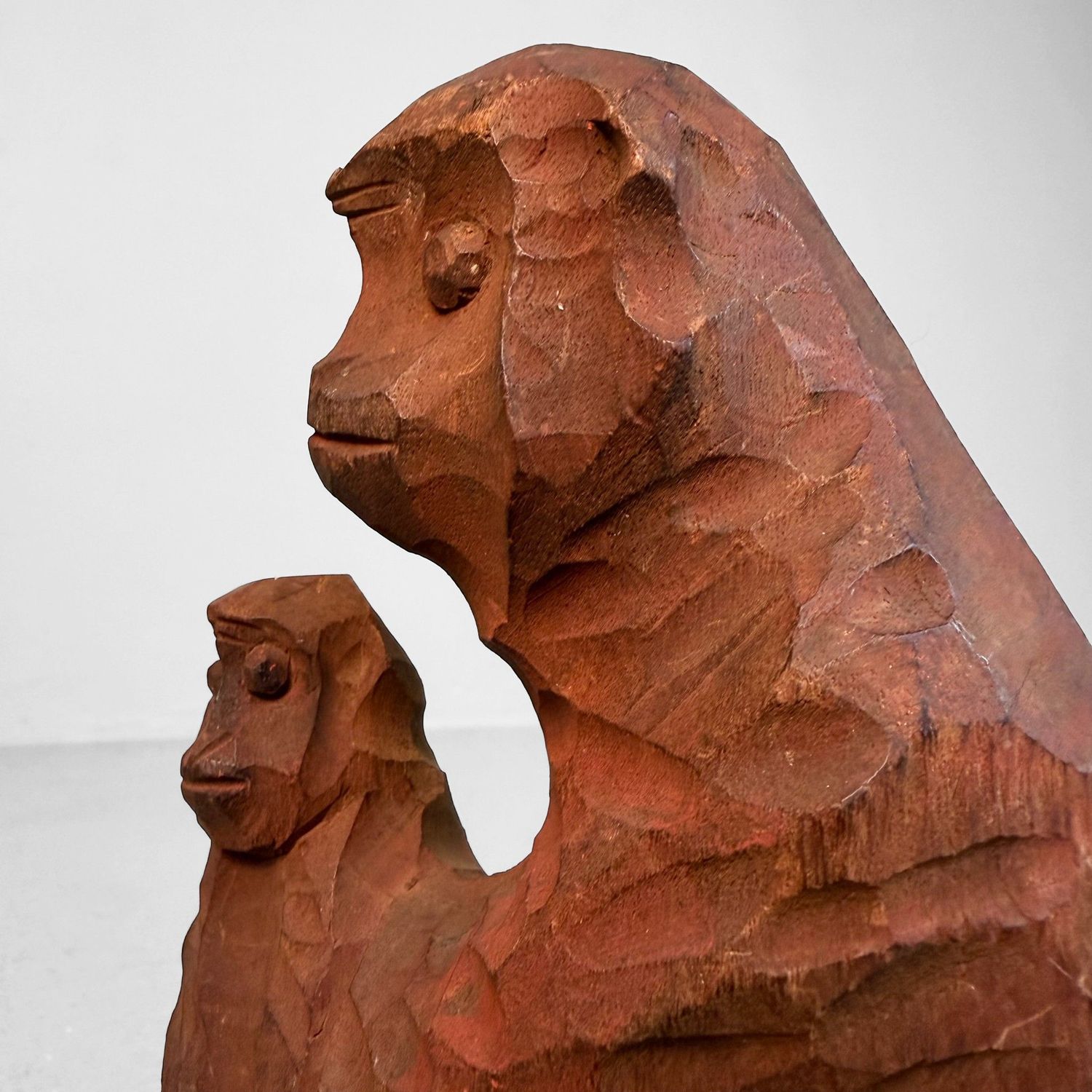 Japanese Saru Mingei Wood Figure, ‘Monkey with Young’, 1940s