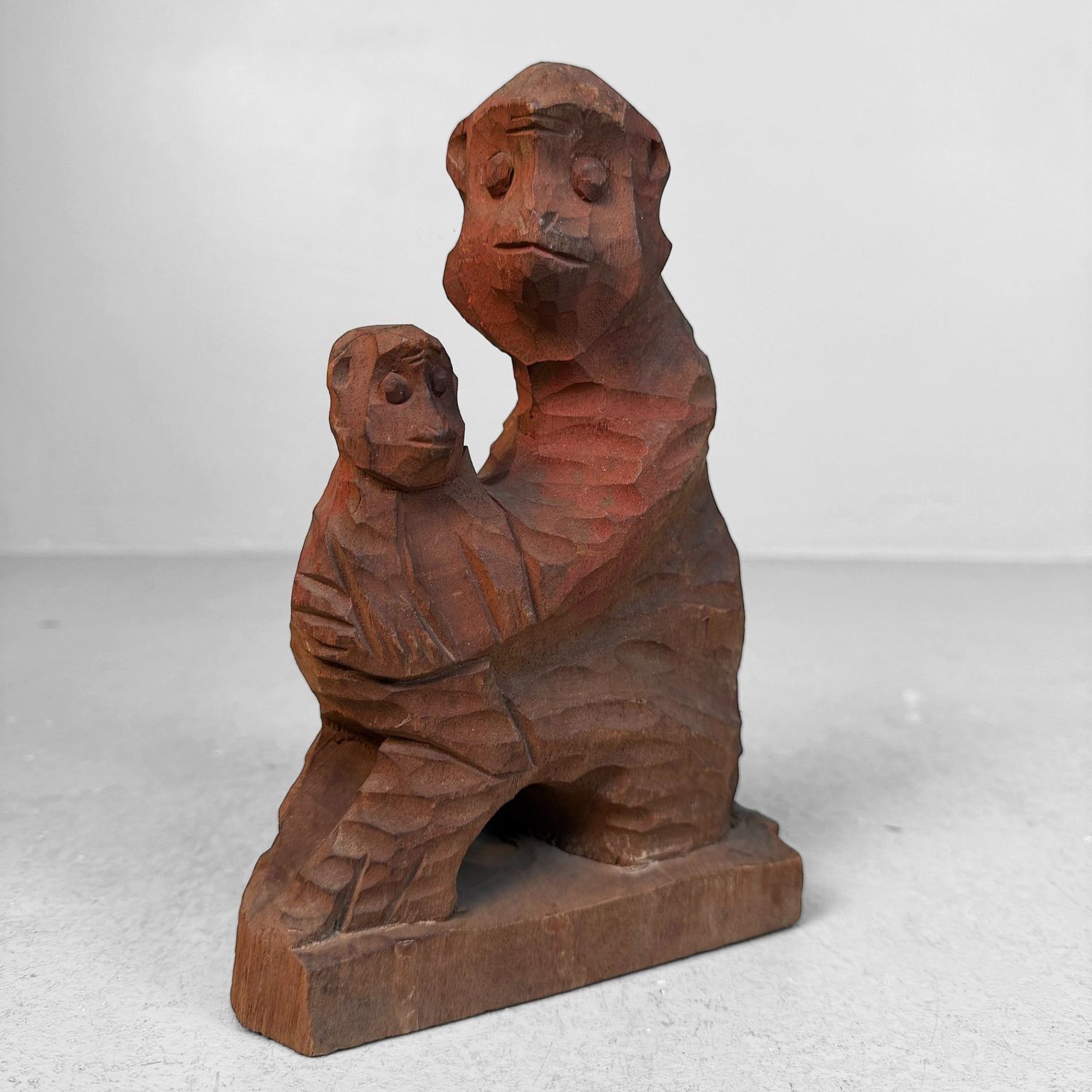 Japanese Saru Mingei Wood Figure, ‘Monkey with Young’, 1940s