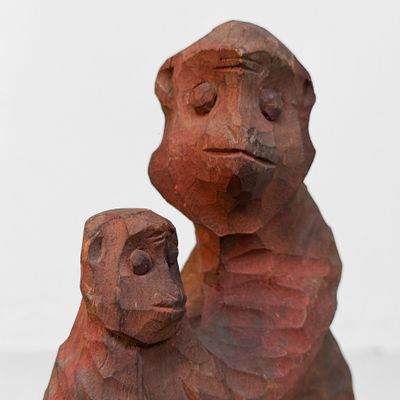 Japanse Saru Mingei Houten Beeldje, 'Aap met Jong', 1940s