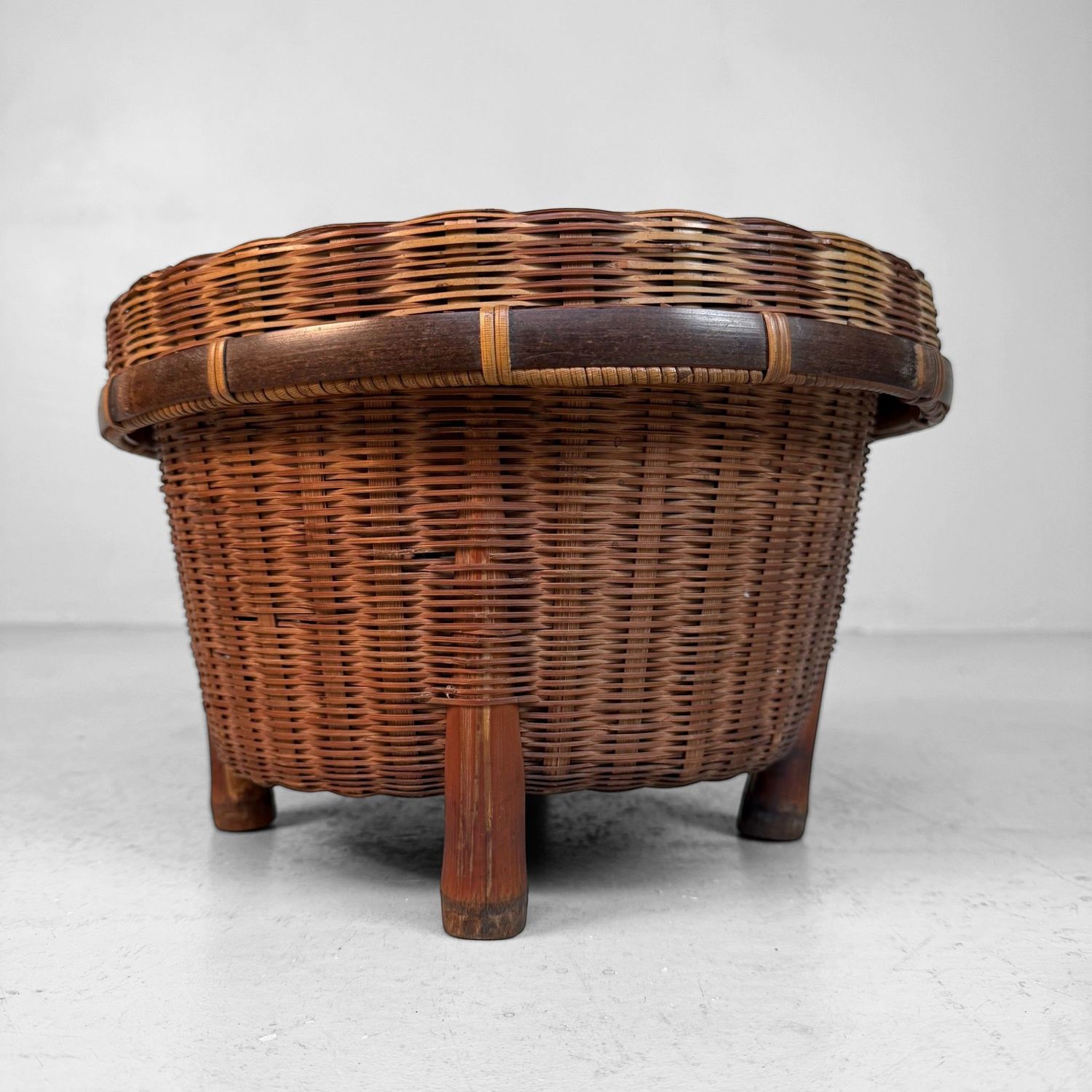 Japanse 'Matsuura' Bamboemand met Deksel, 1950s Japanse 'Matsuura' Bamboemand met Deksel, 1950s