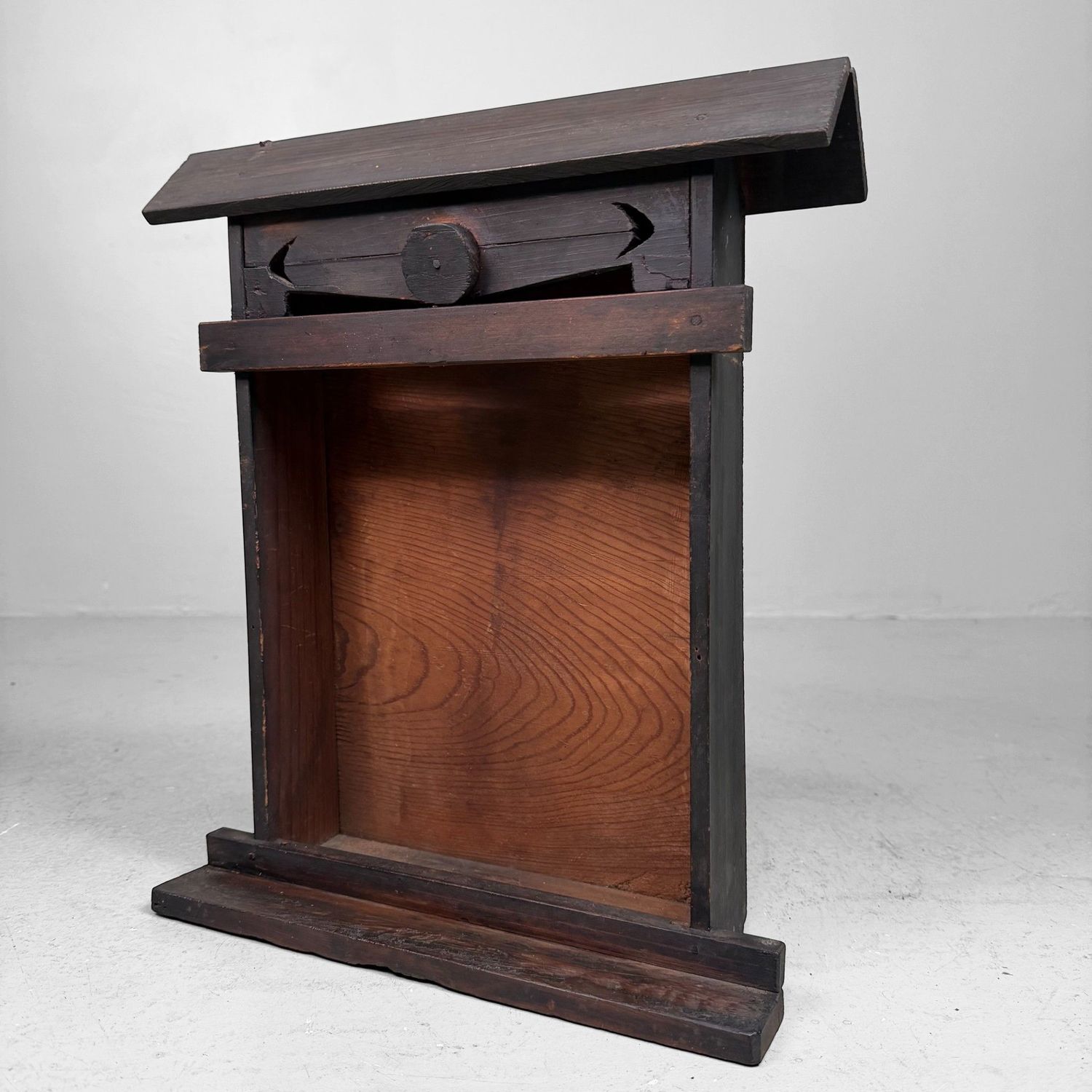 Minimalist Antique Shinto Kamidana, 1910s Minimalist Antique Shinto Kamidana, 1910s