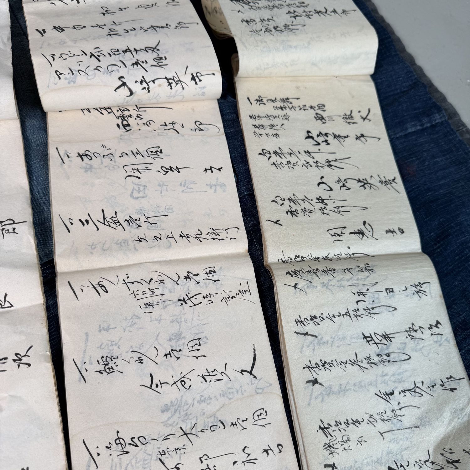 Antieke Japanse Houten Fichebak met Kalligrafie, 1920s–1950s