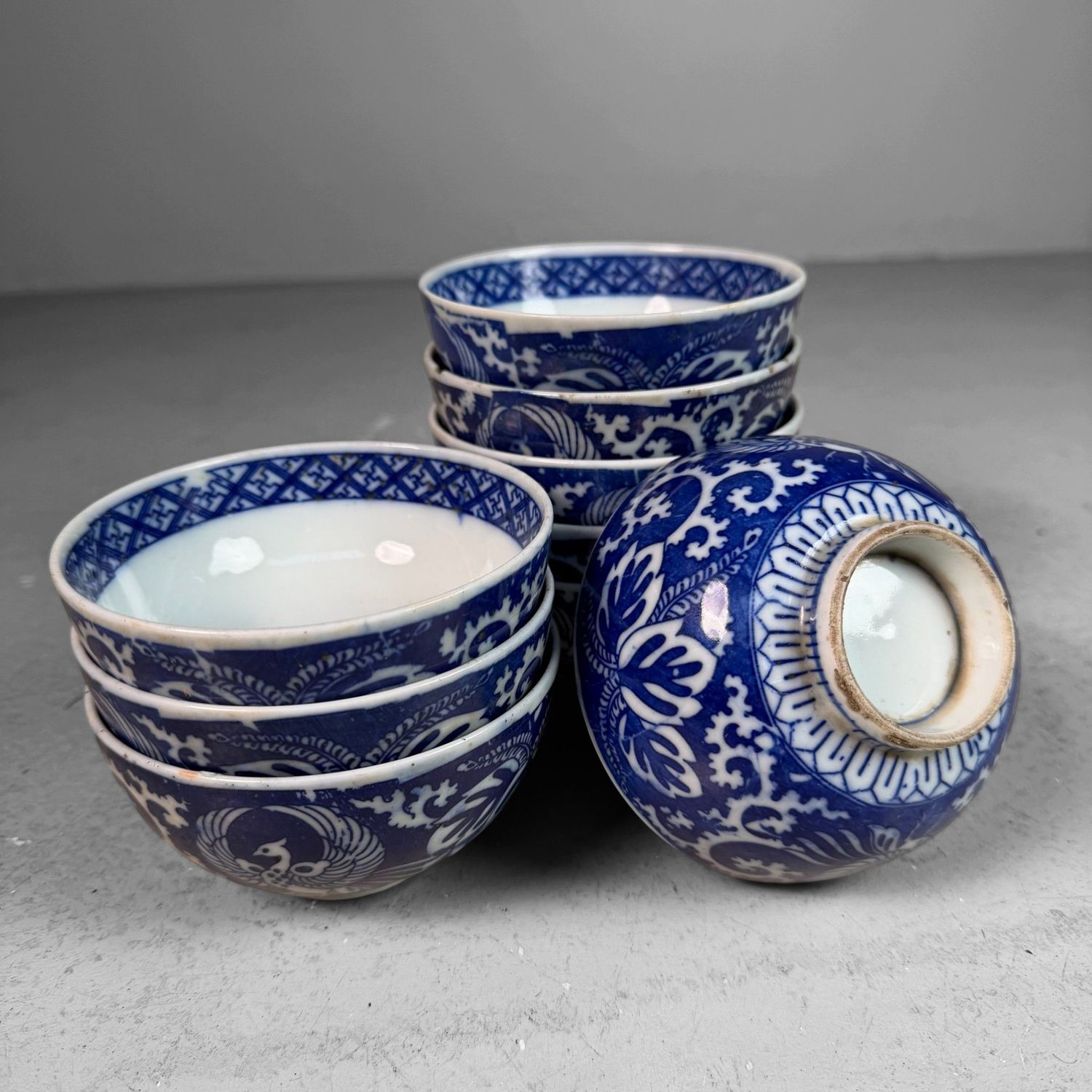 Set Japanse Kommetjes met Feniks en Shōchikubai Motief, 1950s