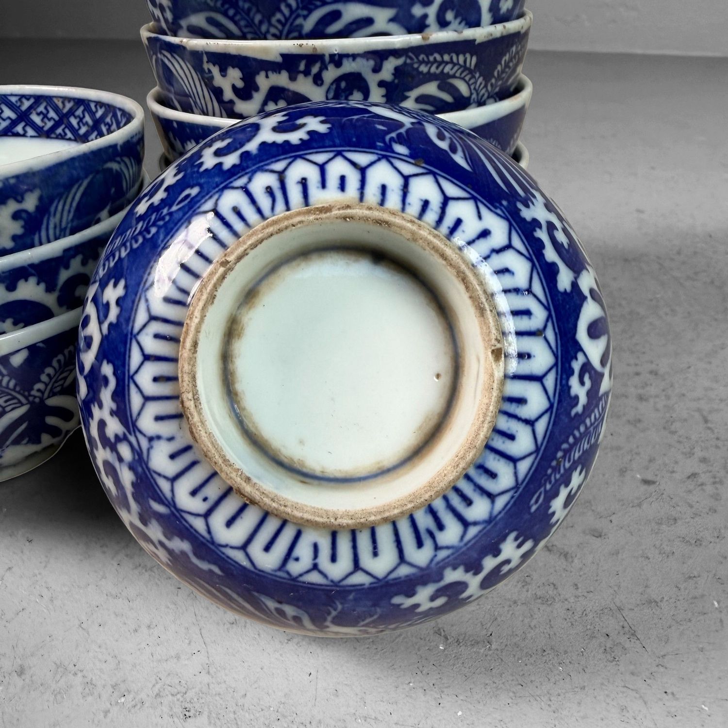 Set Japanse Kommetjes met Feniks en Shōchikubai Motief, 1950s