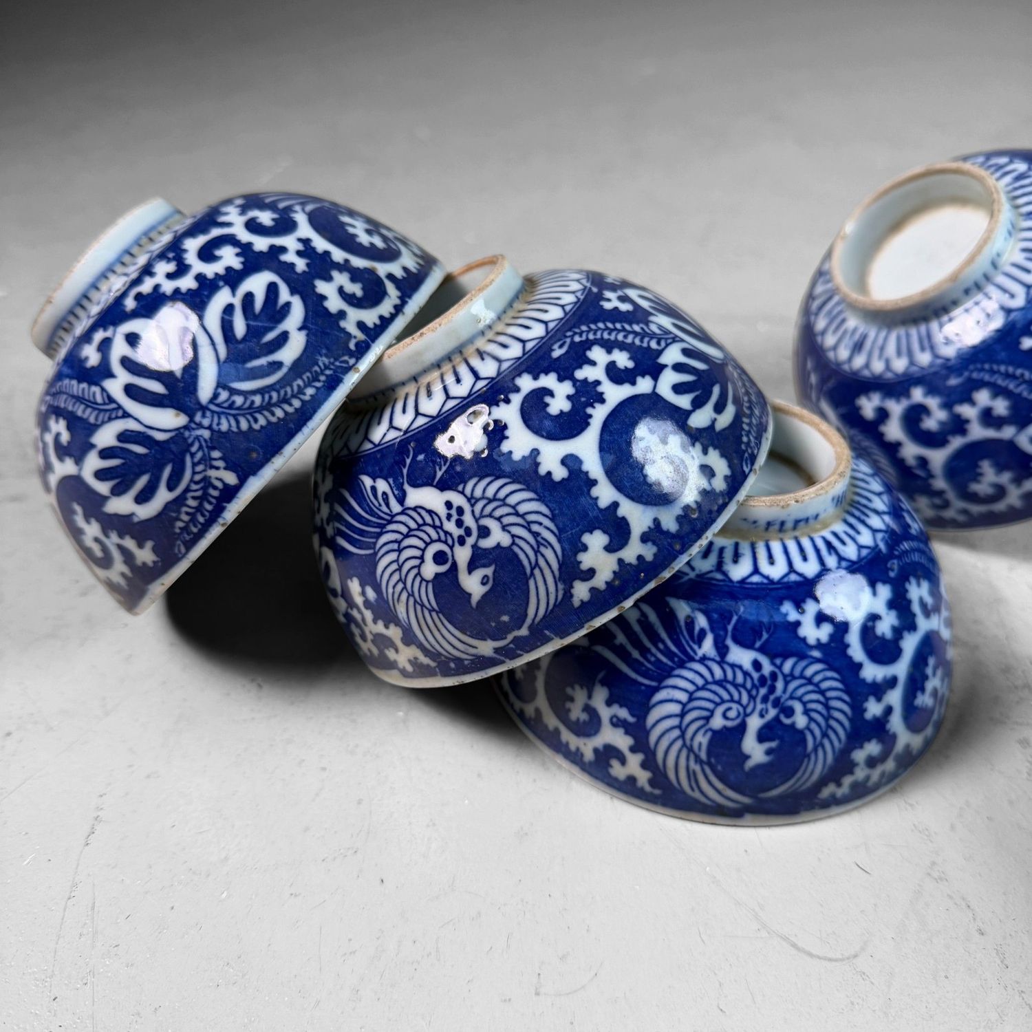 Set Japanse Kommetjes met Feniks en Shōchikubai Motief, 1950s