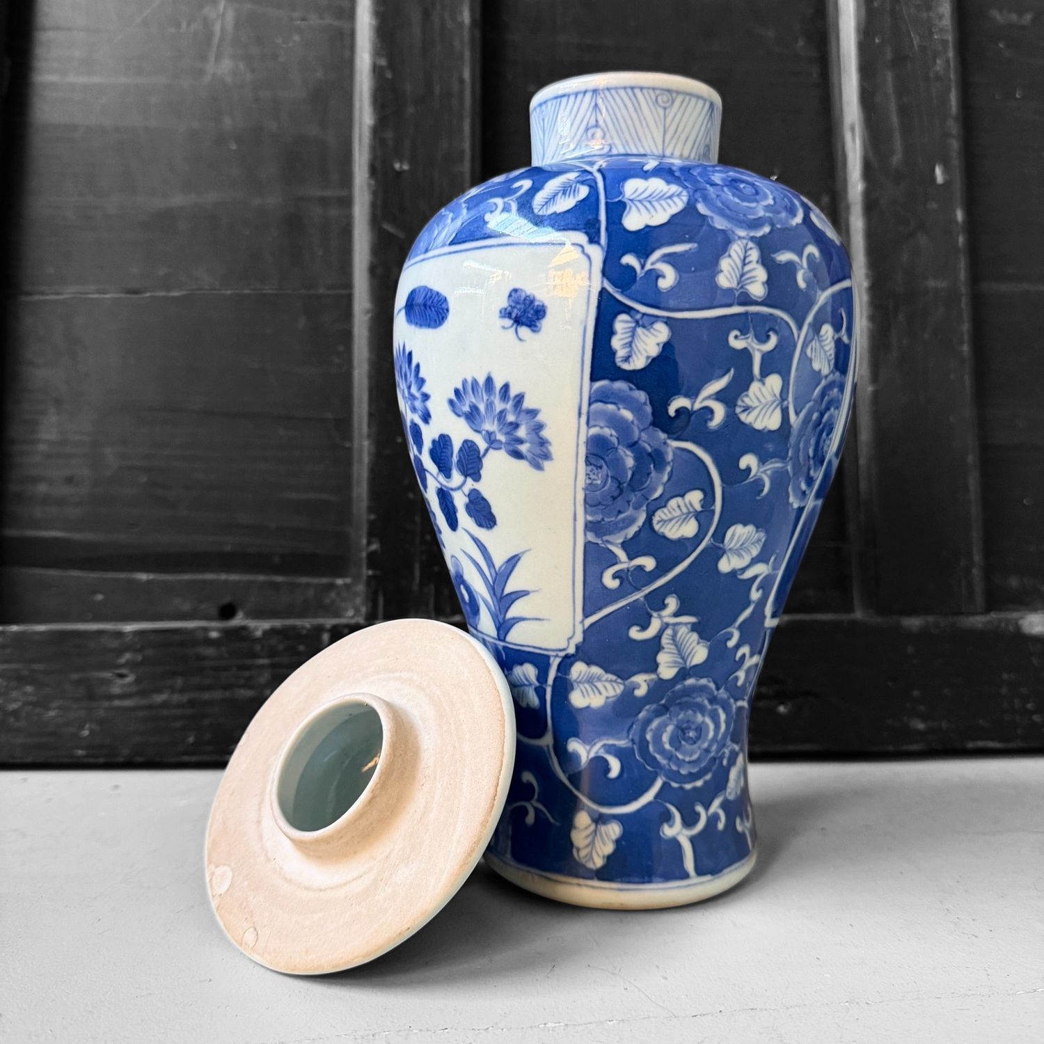Chinese Decorative Lidded Vase, Kangxi Mark, 1950s