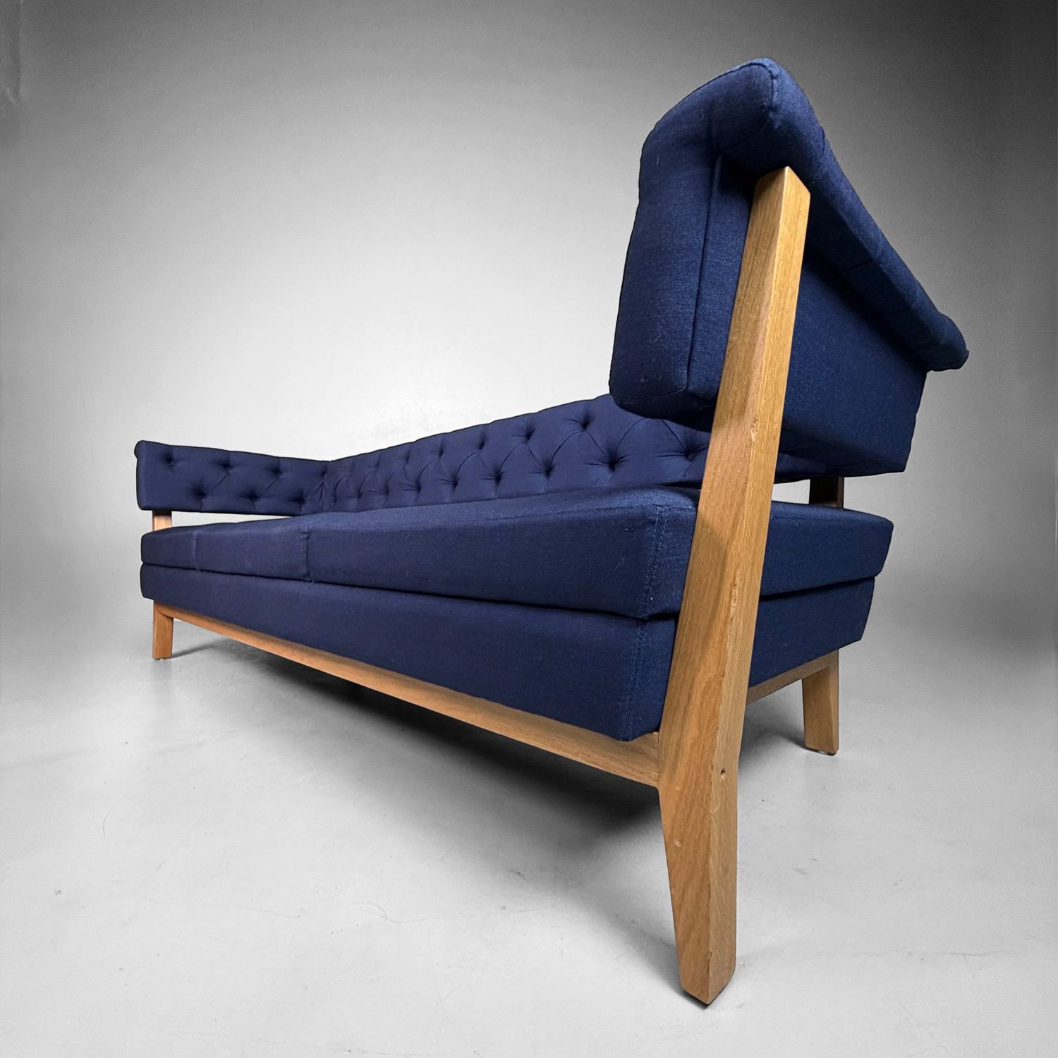 Lyndon Design ‘Arlington’ 3-Seater Sofa, United Kingdom, 2012 Lyndon Design ‘Arlington’ 3-Seater Sofa, United Kingdom, 2012