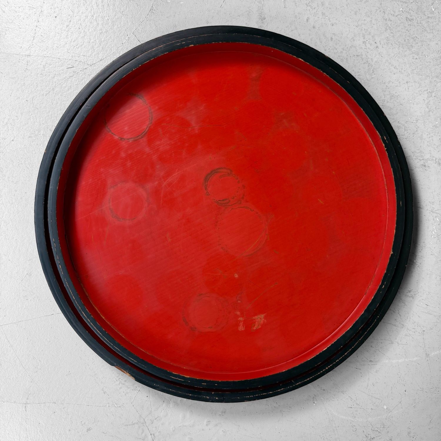 Set of Japanese Marubon Trays in Red and Black Lacquer, 1910s