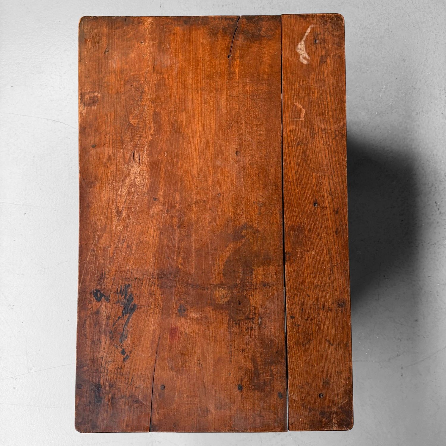 Houten Japanse Schrijftafel met Inklapbare Poten en Lades, 1930s Houten Japanse Schrijftafel met Inklapbare Poten en Lades, 1930s