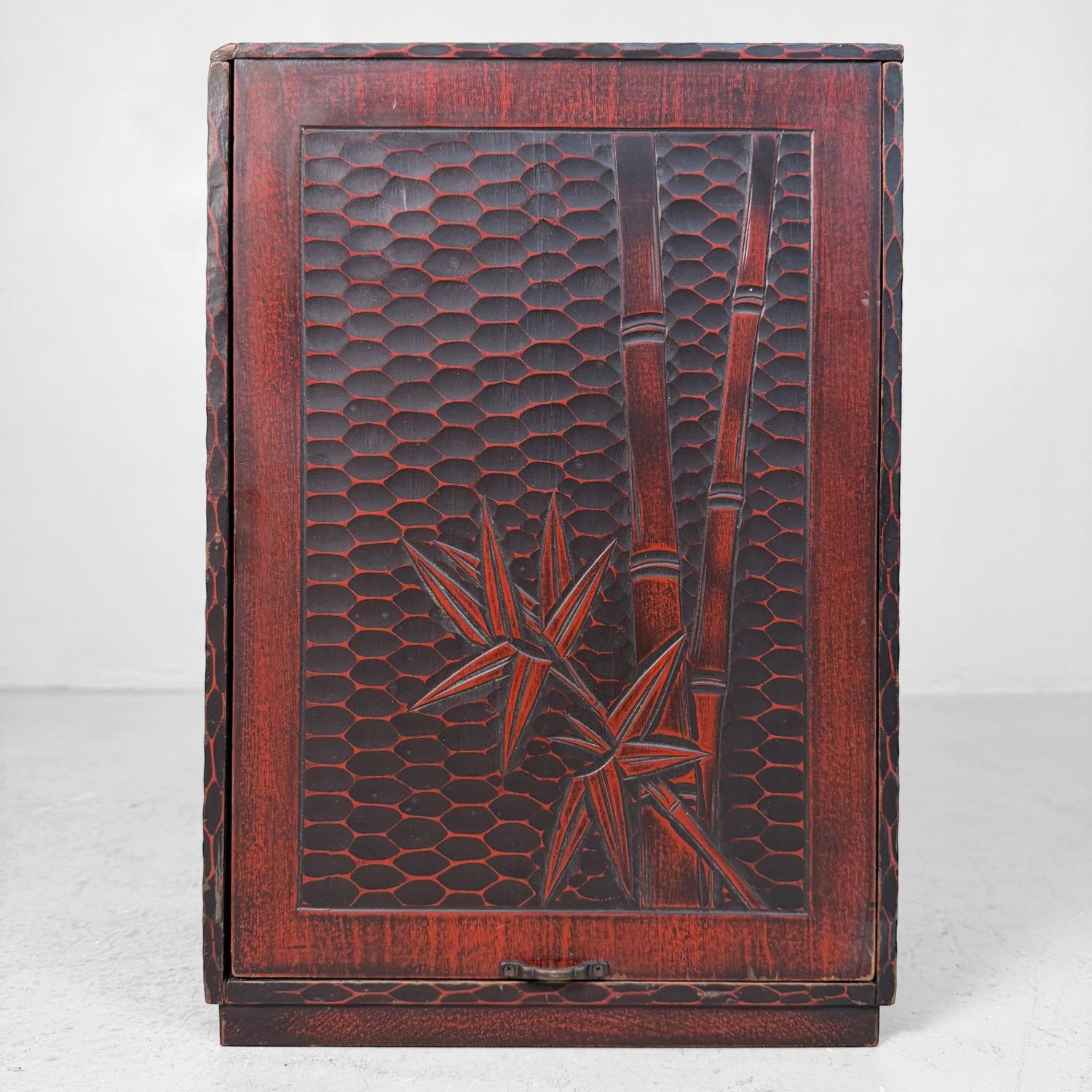 Small Japanese Kamakura-bori Make-up Cabinet with Mirror, 1960s