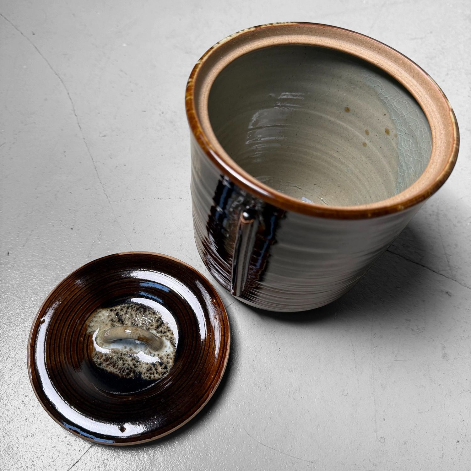 Takatori Mizusashi, Keramieken Waterpot voor Theeceremonie, 1970s Takatori Mizusashi, Keramieken Waterpot voor Theeceremonie, 1970s
