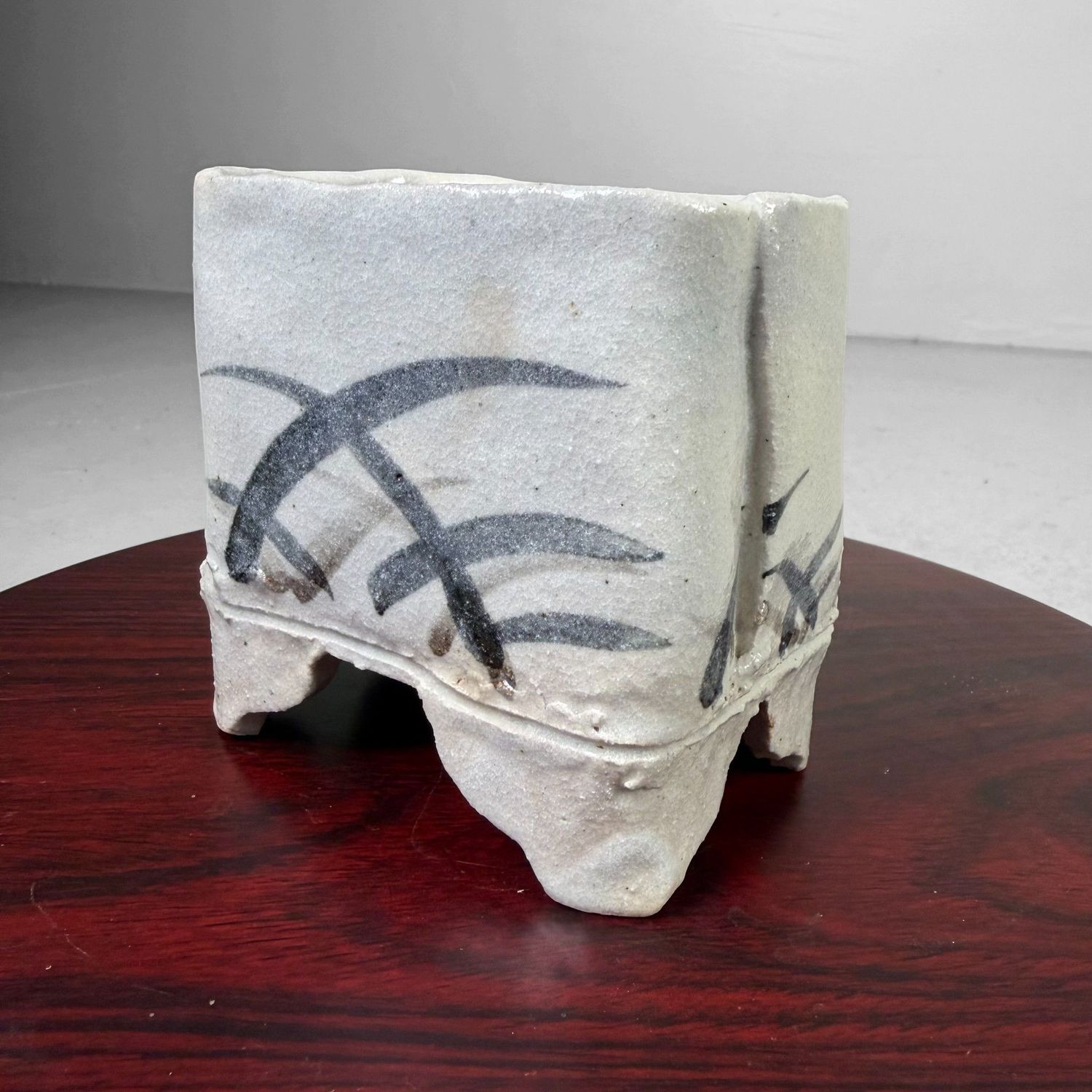 Small Hand-Formed Japanese Ikebana Vase on Feet, 1970s Small Hand-Formed Japanese Ikebana Vase on Feet, 1970s