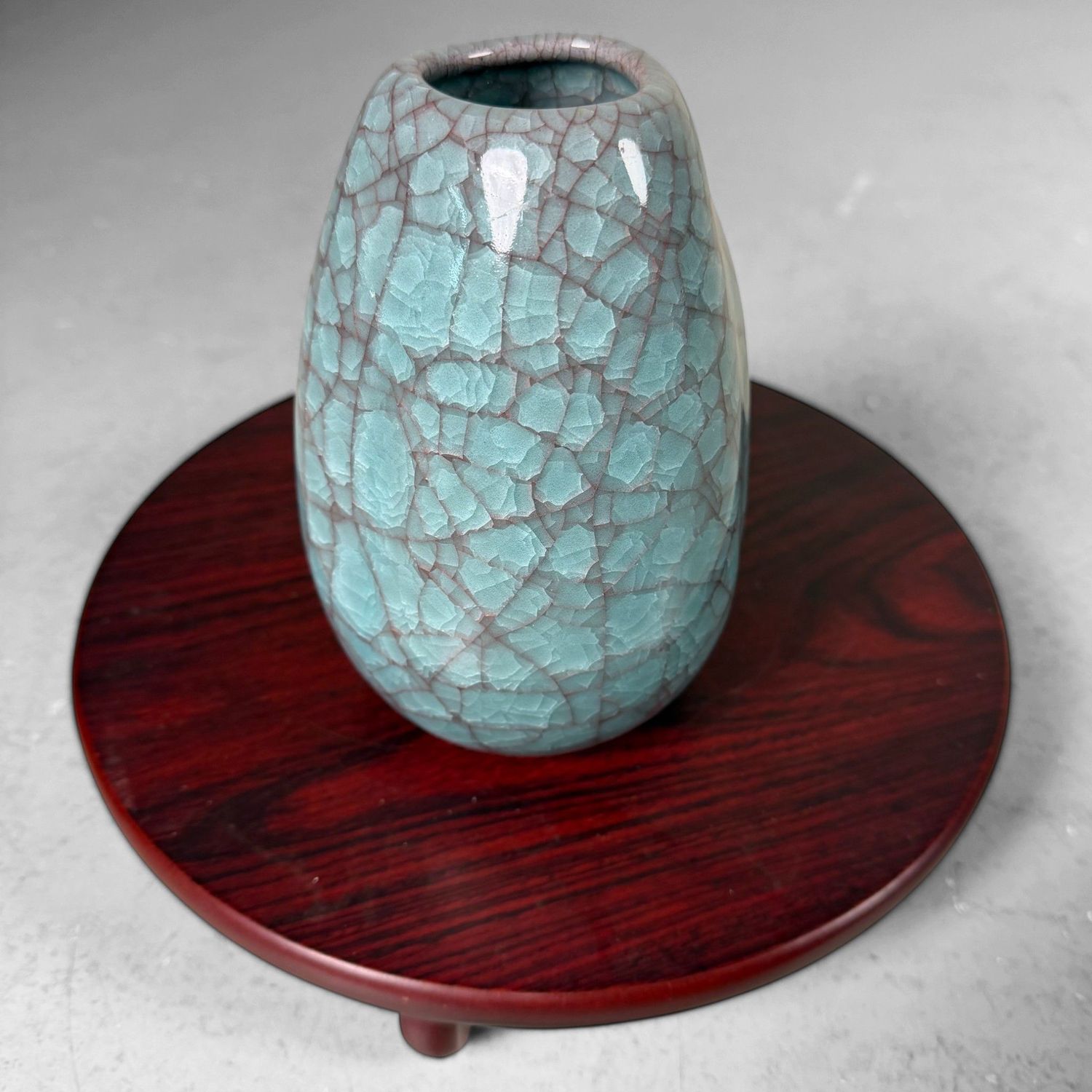 Japanese Mid-Century Ikebana, Tachikichi “Yaegasumi Ekubo” Vase, 1980s