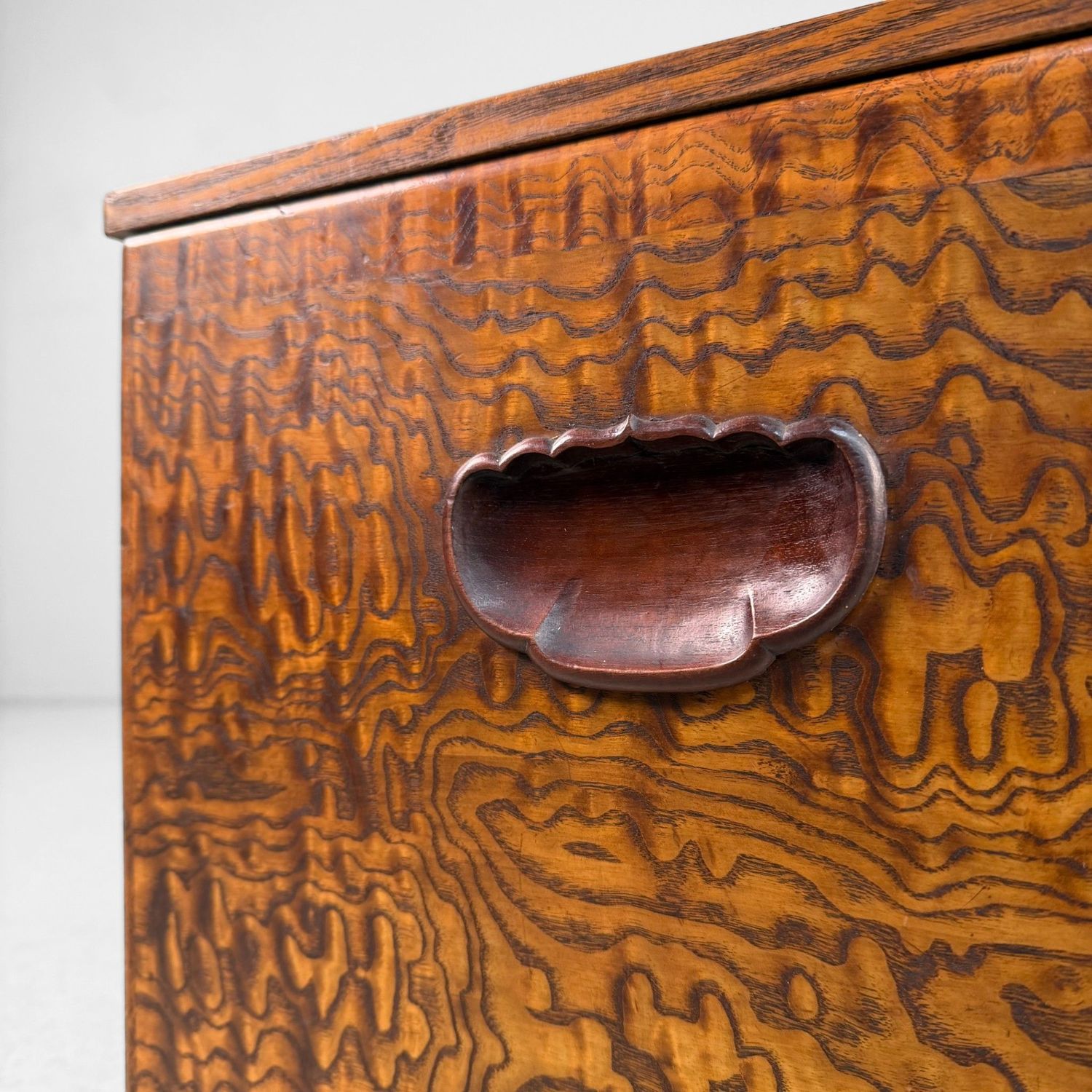 Japanese Wooden Hibachi Tea Cabinet with Drawers, 1920s