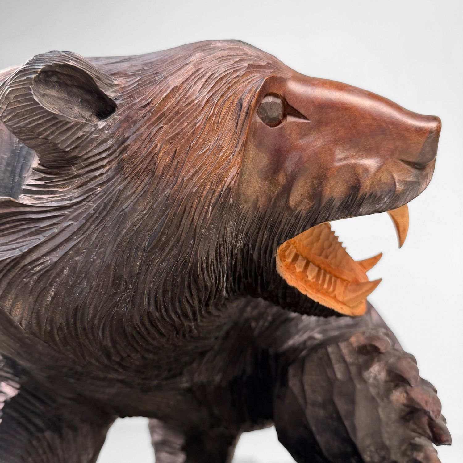 Kibori no Kuma, Ainu Houten Berenbeeld, 1950s