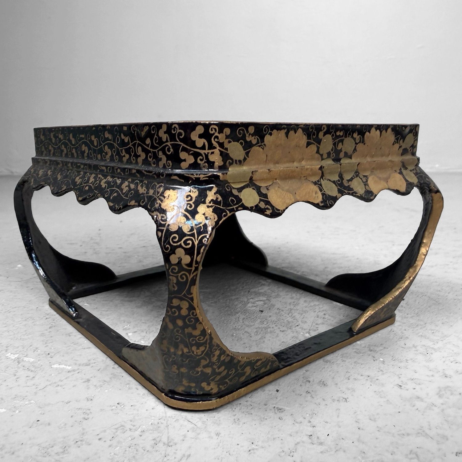 Luxurious Tsugaru-nuri Hina Lacquer Accessories, Fukushi Shikki, 1960s