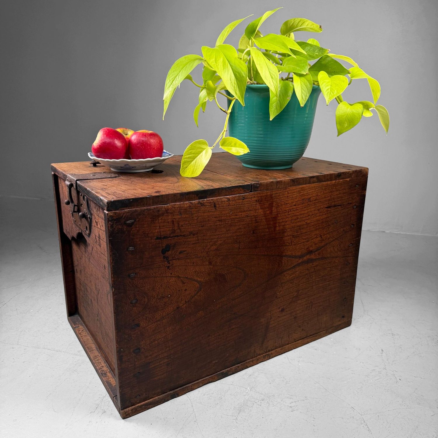 Antique Wooden Japanese Zenibako Box, 1860s