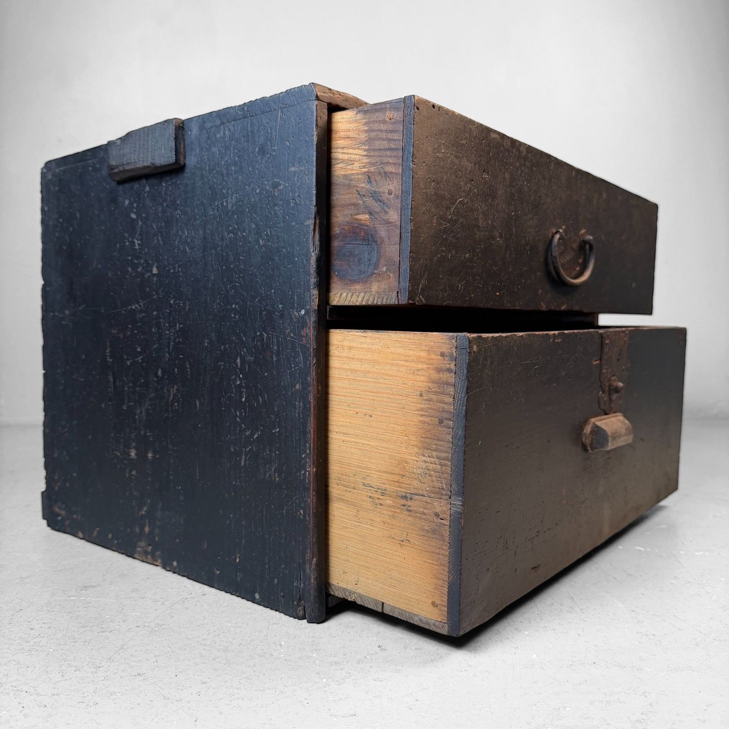 Small Japanese Tansu Drawer Chest, 1920s