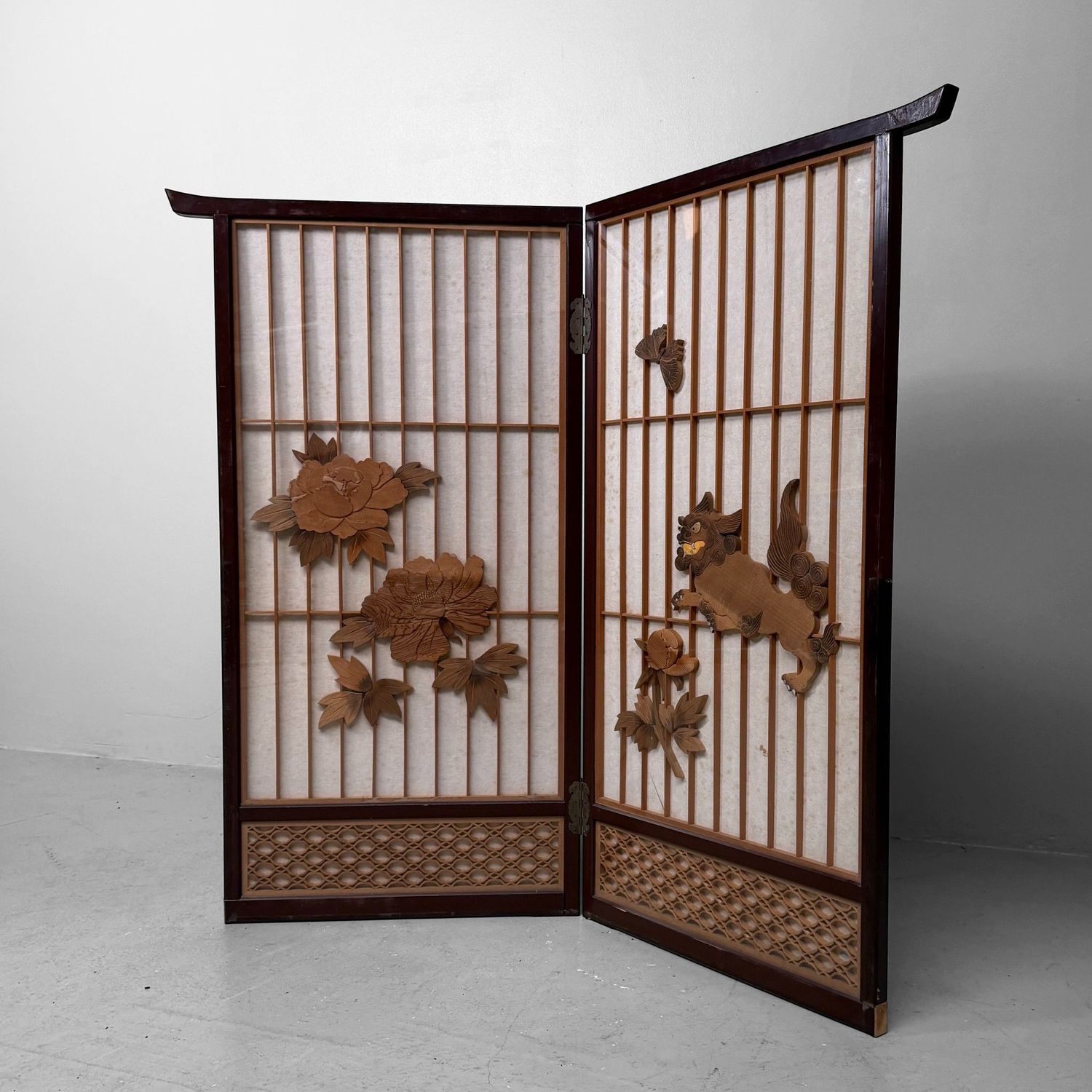 Japanese Wooden Two-Panel Screen with Shishi and Peonies, 1940s