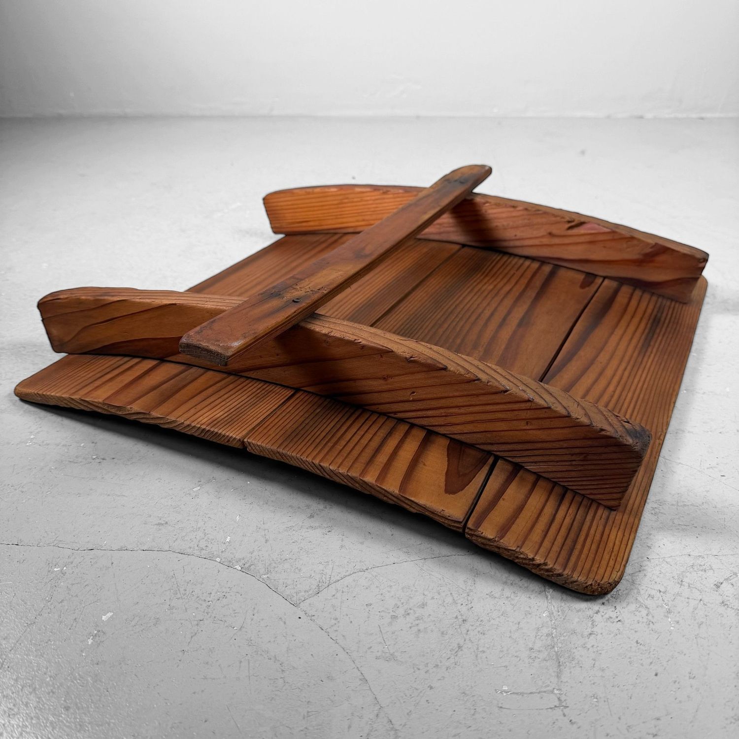 ​Lage Japans Houten Decoratie, Wabi-Sabi Displaystuk, 1930s