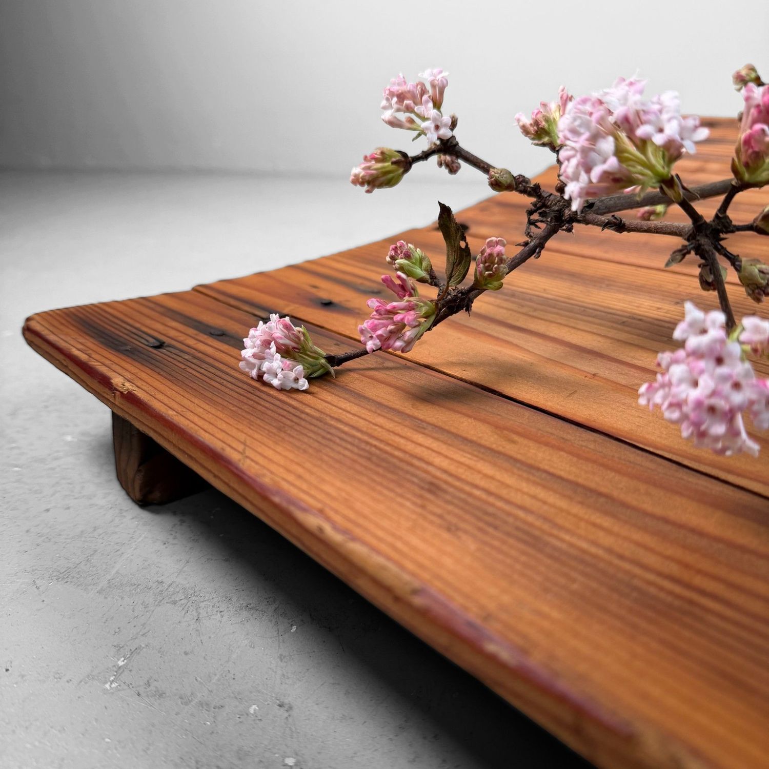 ​Lage Japans Houten Decoratie, Wabi-Sabi Displaystuk, 1930s