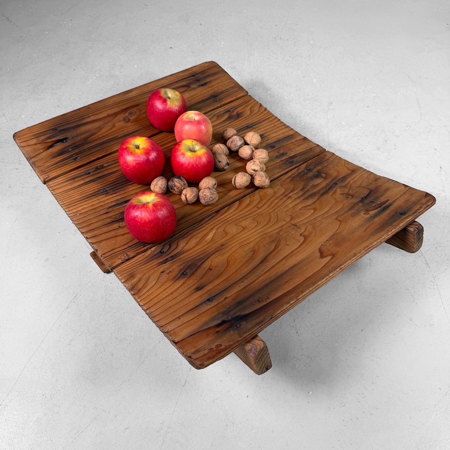 Japans Houten Sugi Plateau, Wabi-Sabi Displaystuk, 1930s