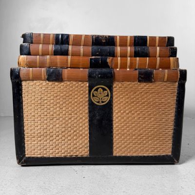 Japanse Set Gevlochten Kōri Opbergmanden, Tachibanamon, 1900s