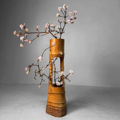 Bamboo Ikebana Stand, Ni-ju-giri Vase, 1930s