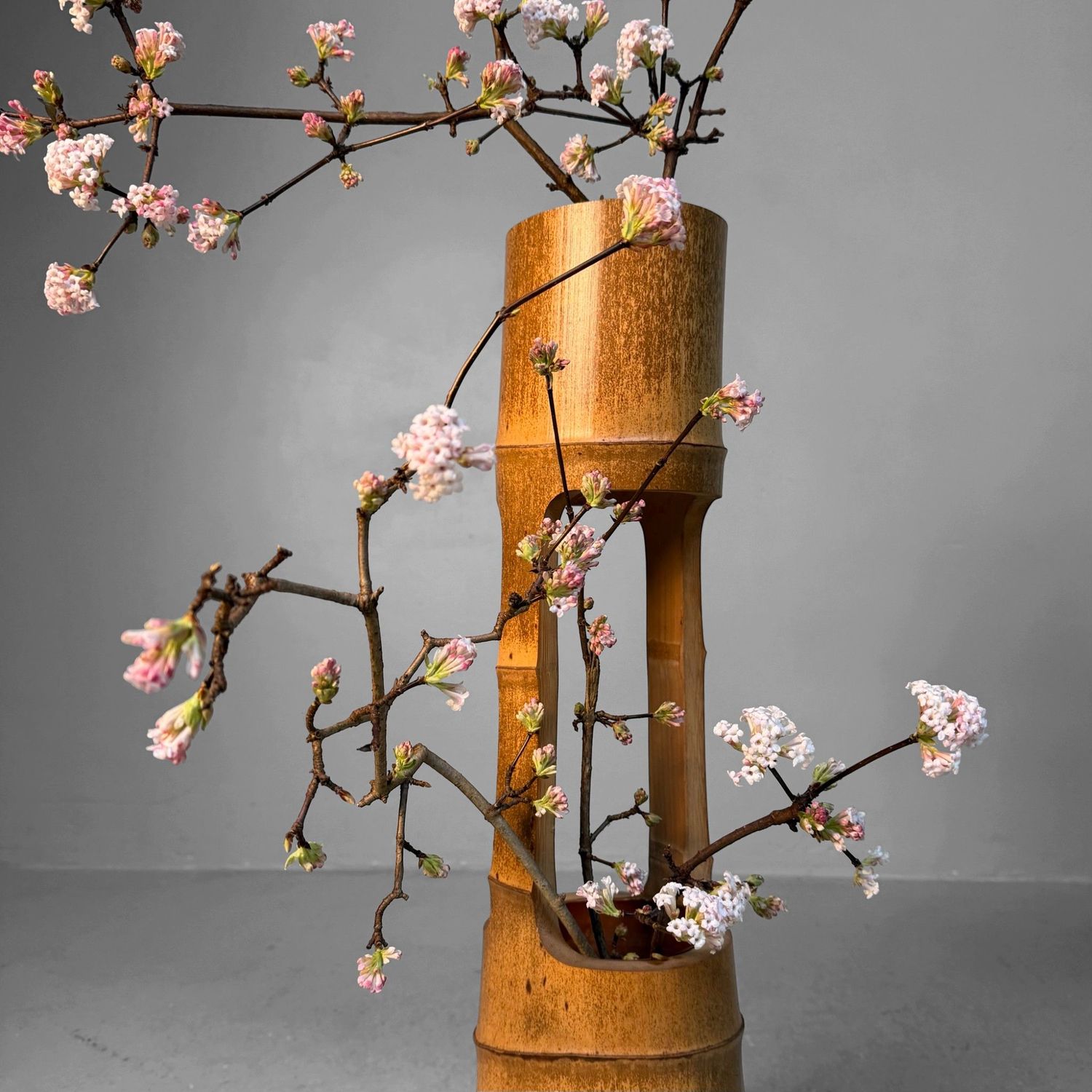 Bamboo Ikebana Stand, Ni-ju-giri Vase, 1930s