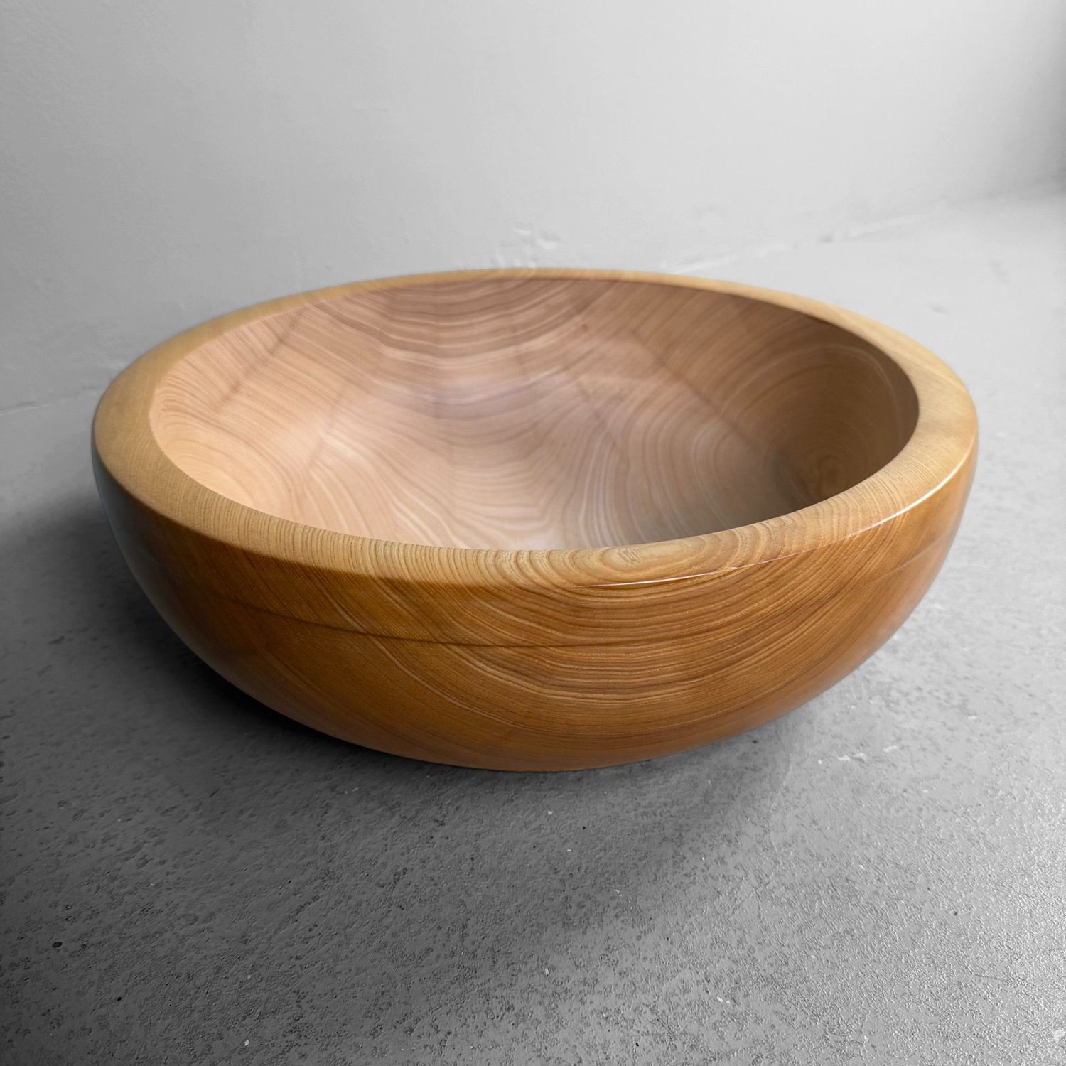 Japanese Wooden Dough Bowl, Kibachi, Large Serving Bowl, 1980s