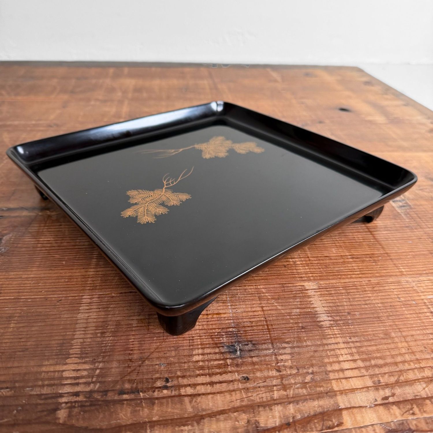 Japanese Lacquerware Tray with Gold Decoration, Ashitsuki-bon, 1936