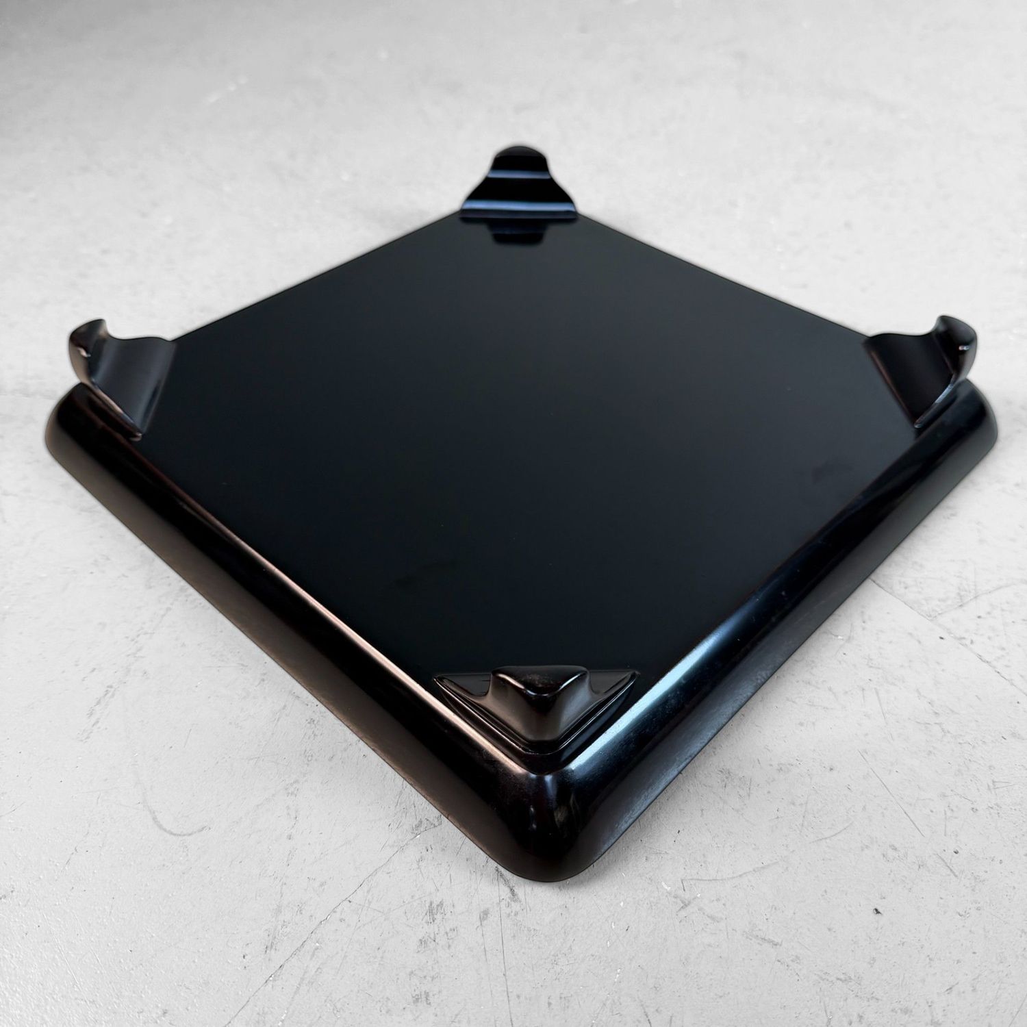 Japans Lakwerk Dienblad met Gouddecor, Ashitsuki-bon, 1936