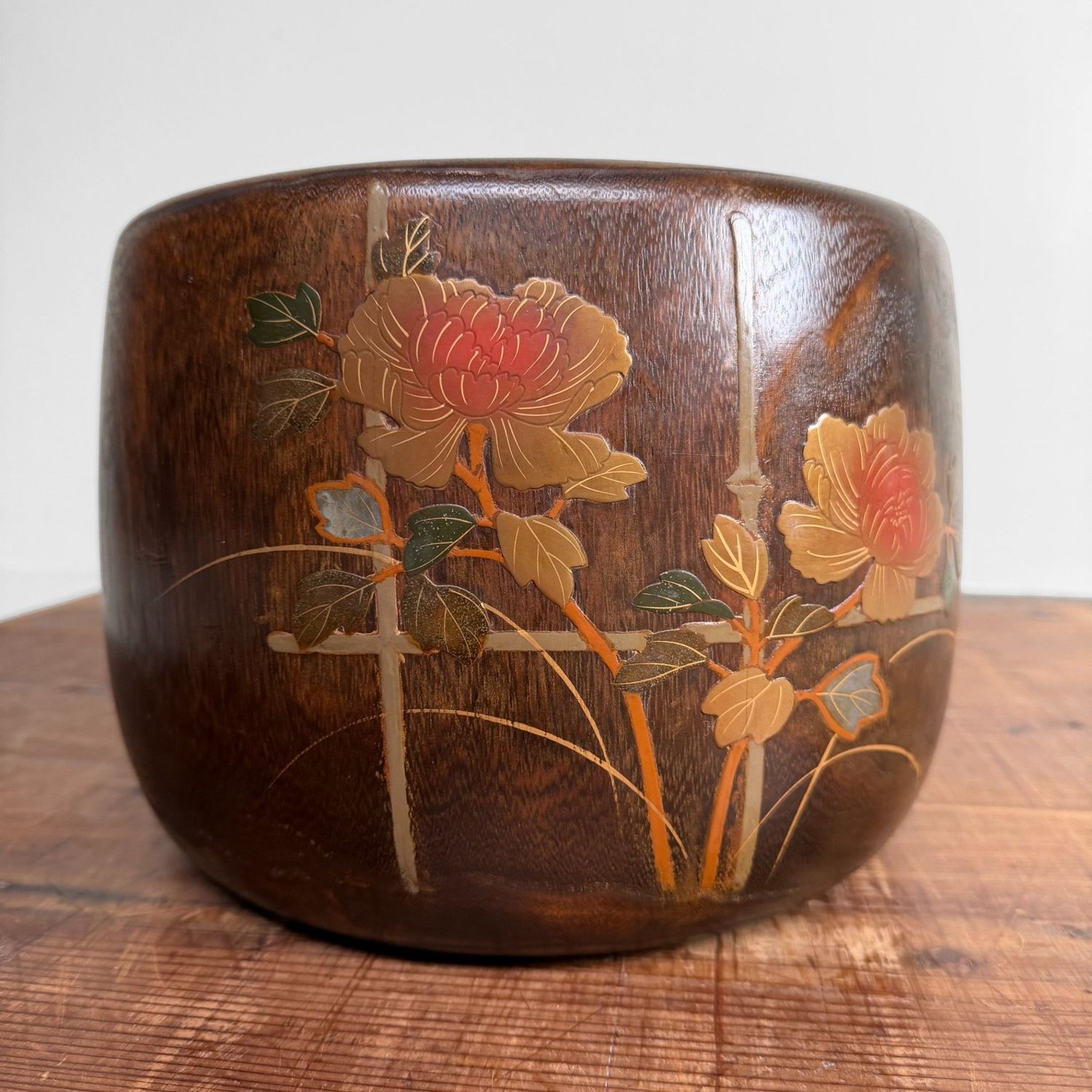 Japanese Hibachi with Peony Lacquer Decoration, 1958