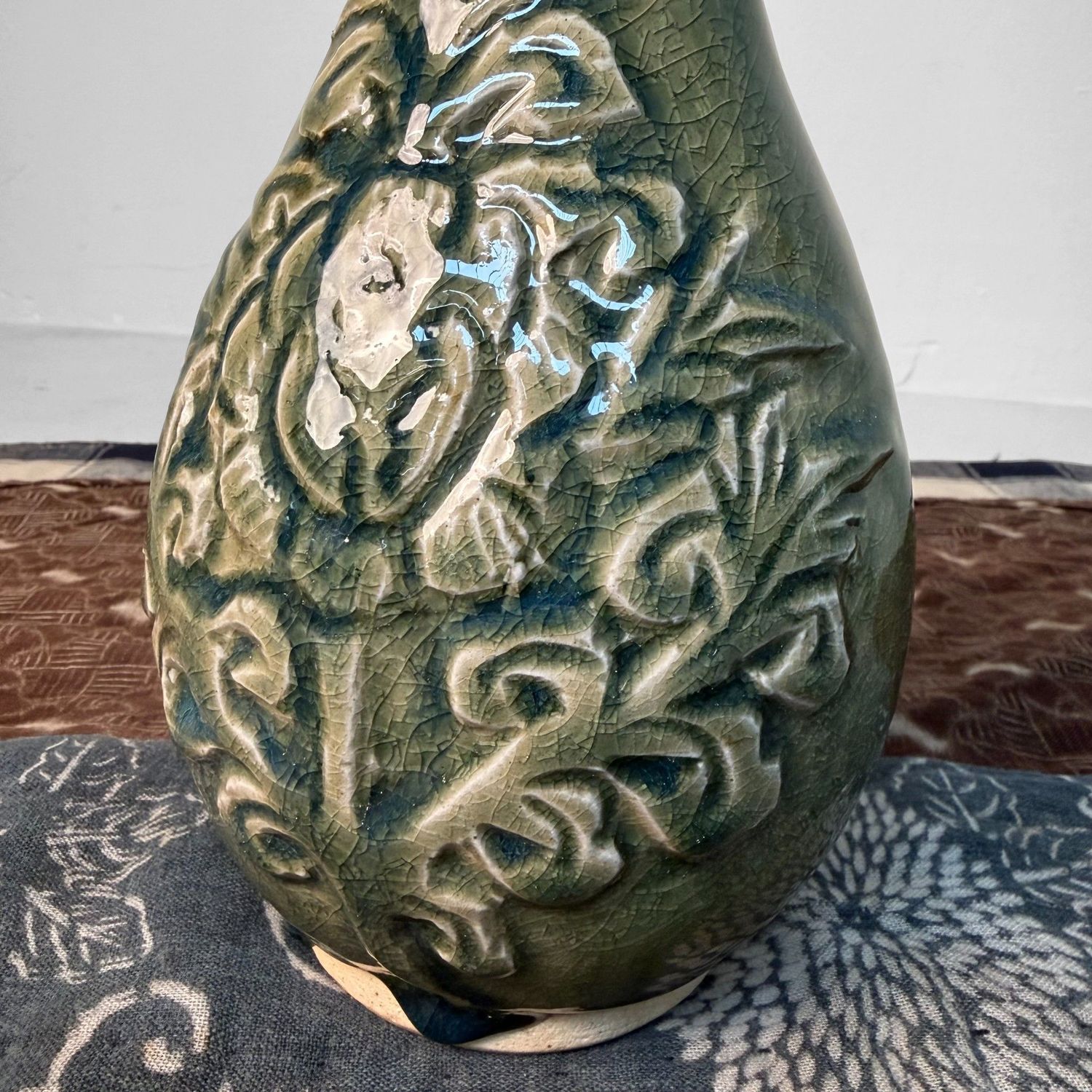 Set Celadon Ikebana Vazen, Bloemreliëf door Noma Gazan, Japan, 1970s