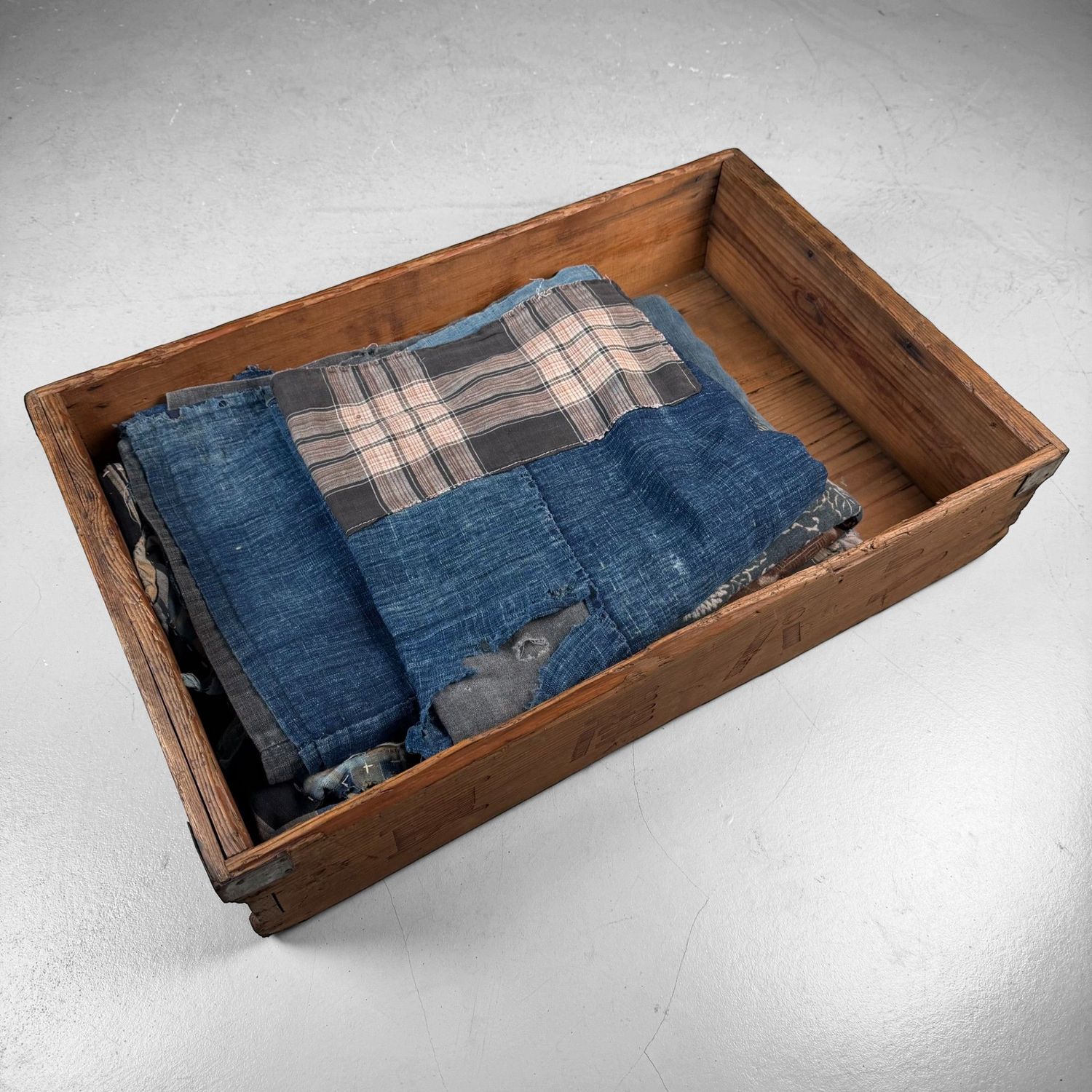 Japanese Wooden Merchant Crate, “Itami”, 1940s