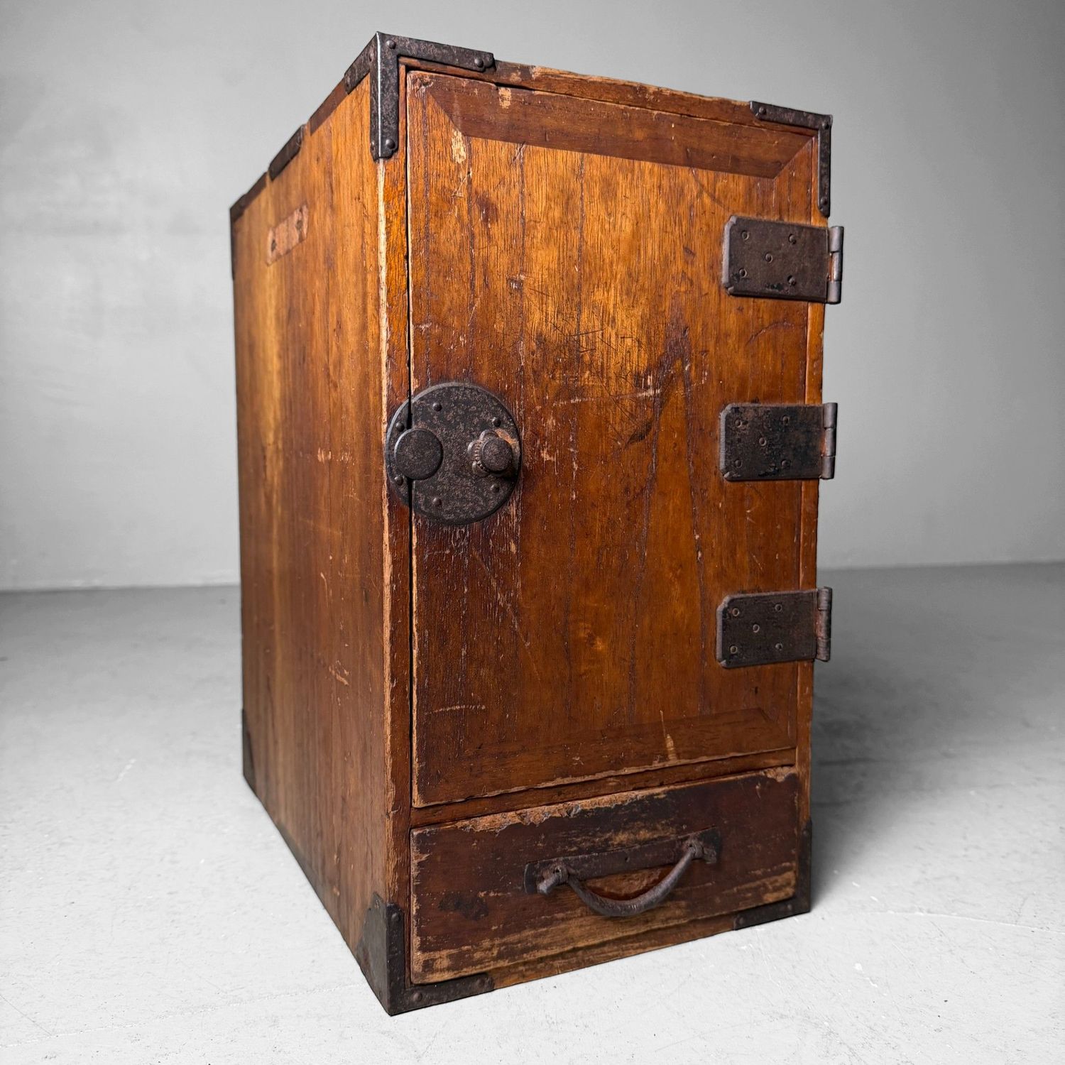 Japans Houten Schrijfkastje, Bunko, Compact Documentkastje, 1900 Japans Houten Schrijfkastje, Bunko, Compact Documentkastje, 1900