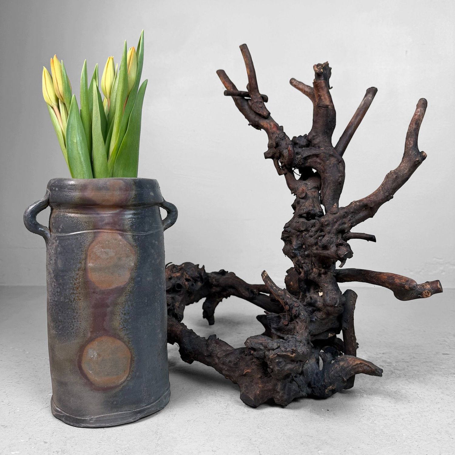 Organic Bizen Ikebana Vase (Hanaire) by Kurosawa Izumi, 1970s Organic Bizen Ikebana Vase (Hanaire) by Kurosawa Izumi, 1970s